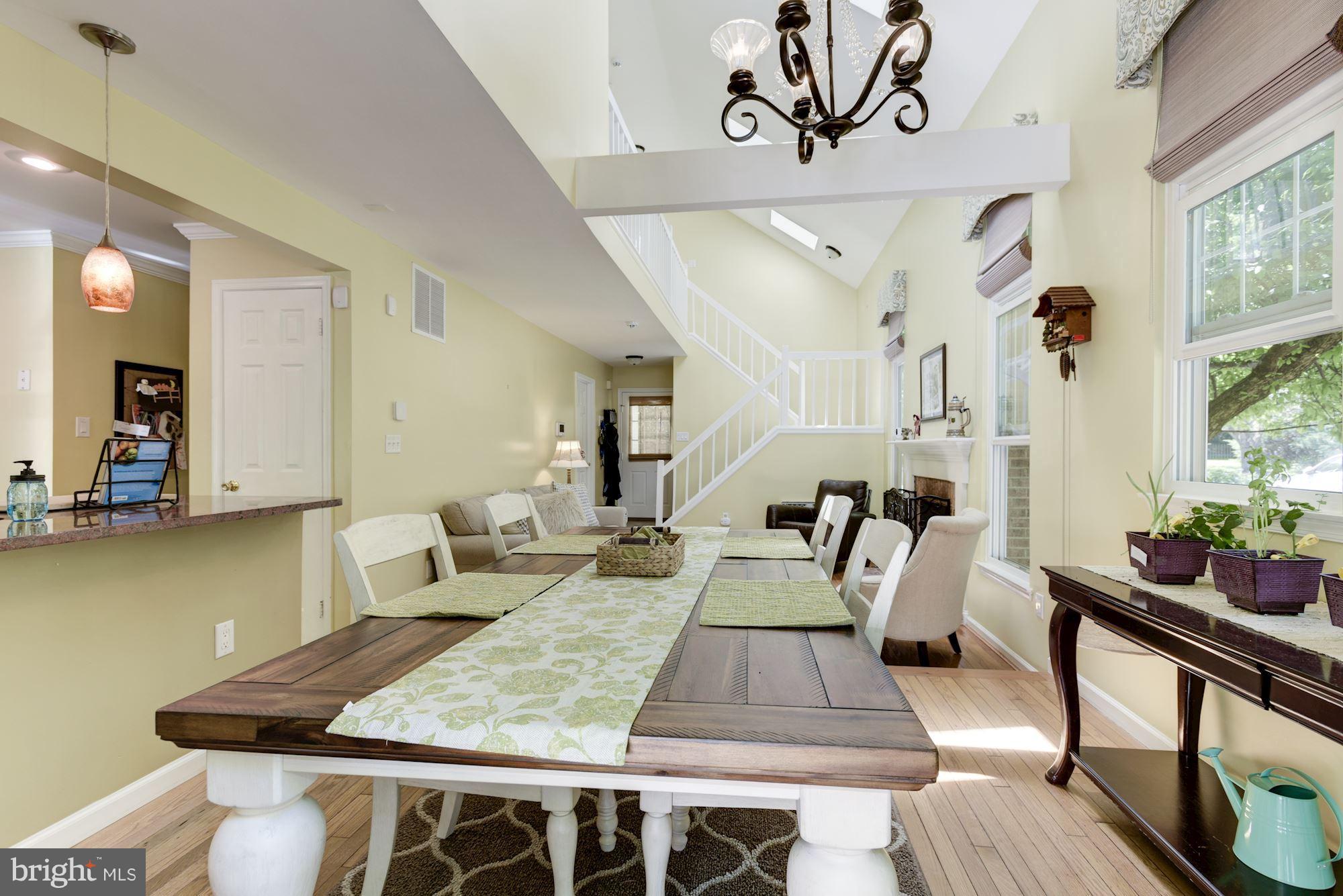 LAKE RIDGE - Residential