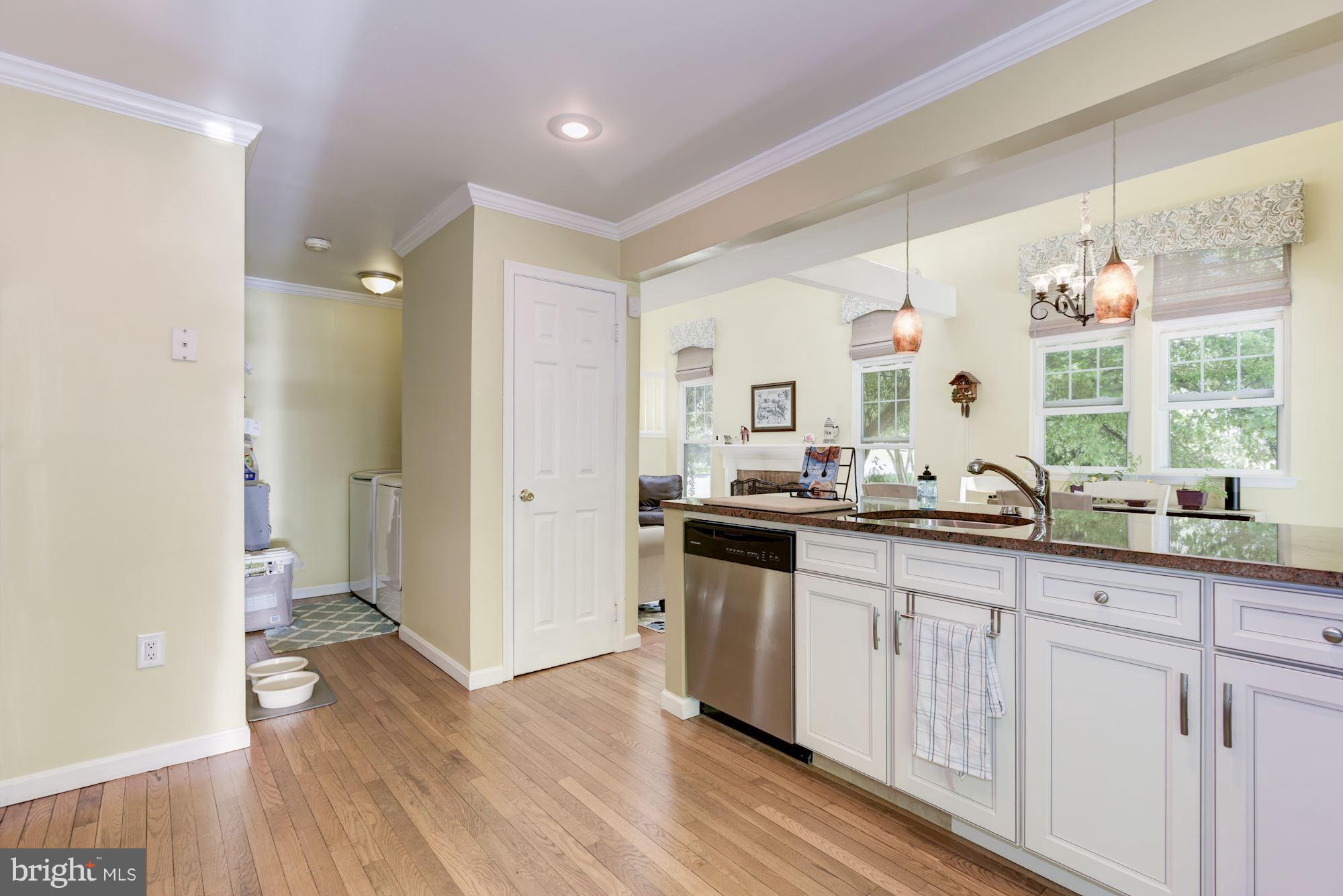 LAKE RIDGE - Residential