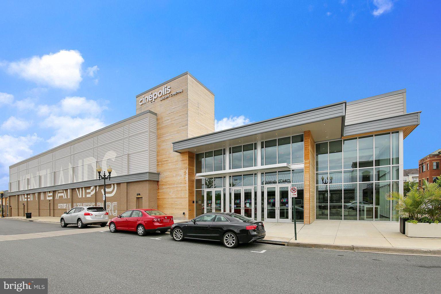 KENTLANDS - Residential