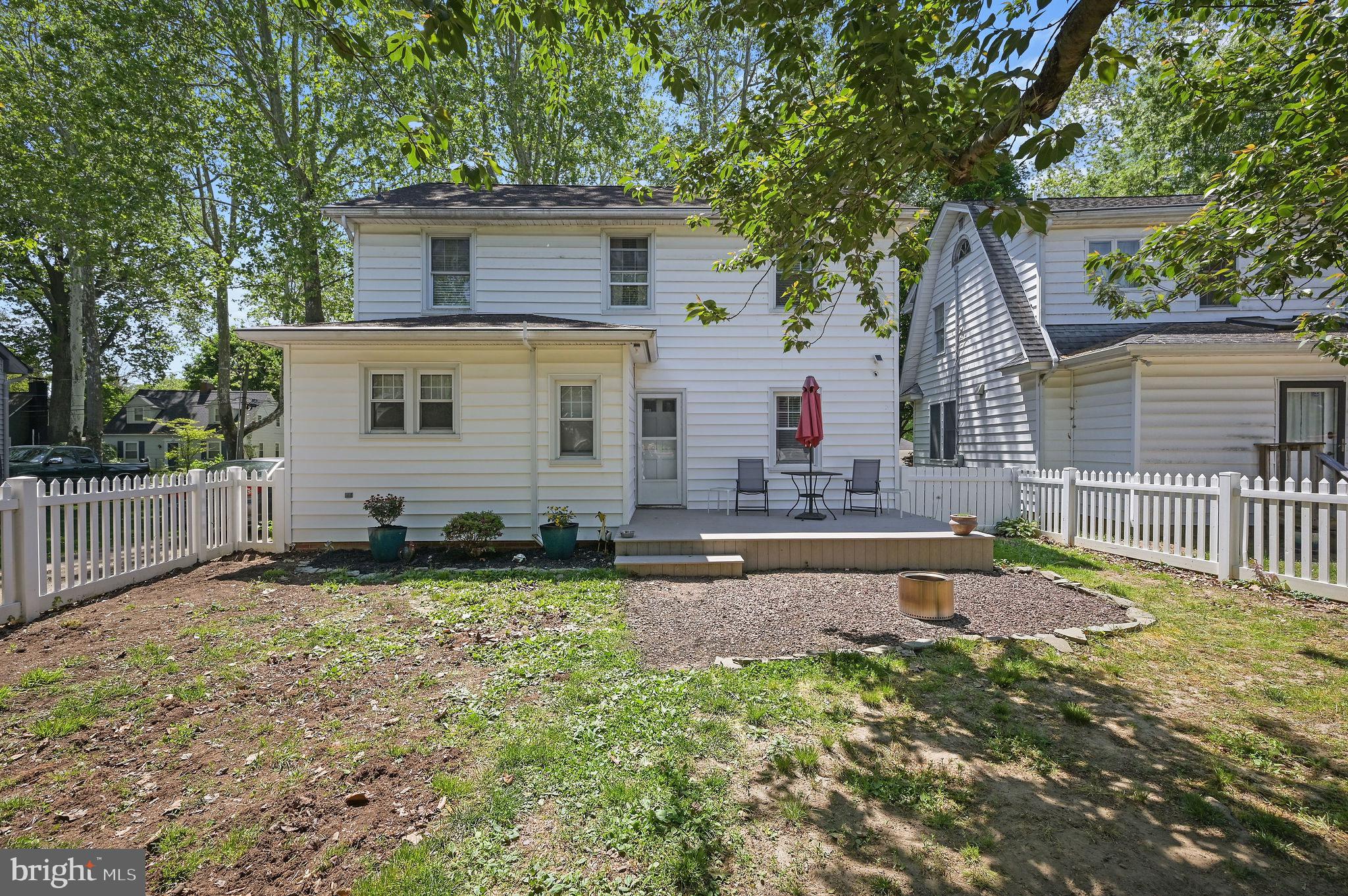 21 ELM TERRACE