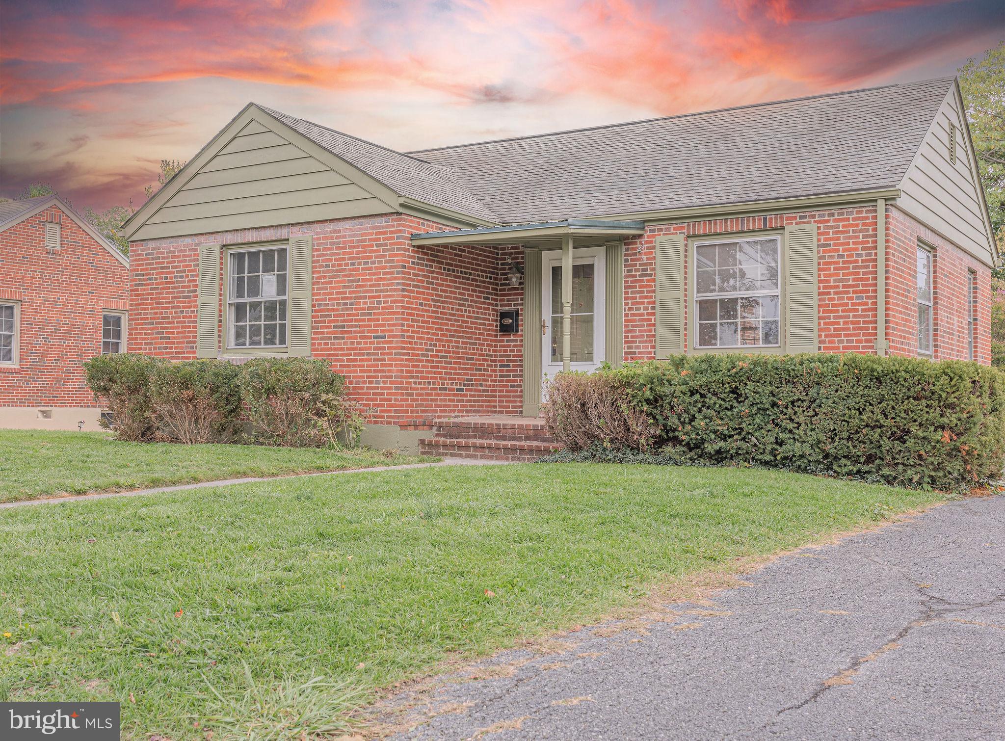 MARTINSBURG CITY - Residential