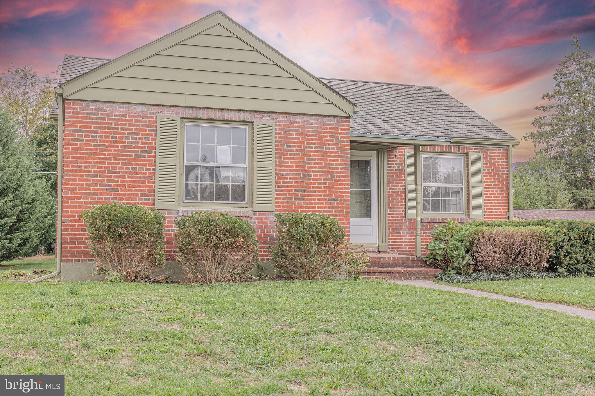 MARTINSBURG CITY - Residential