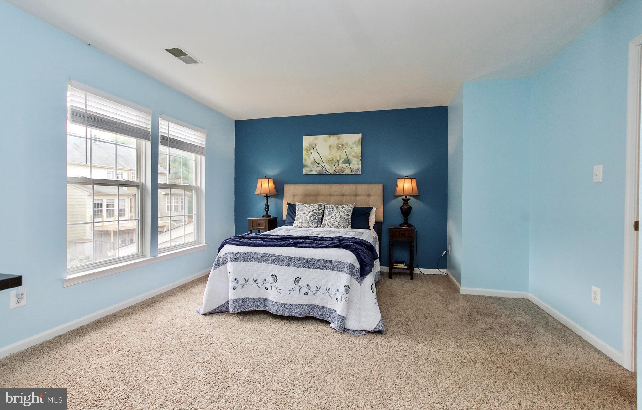 POTOMAC LAKES - Residential