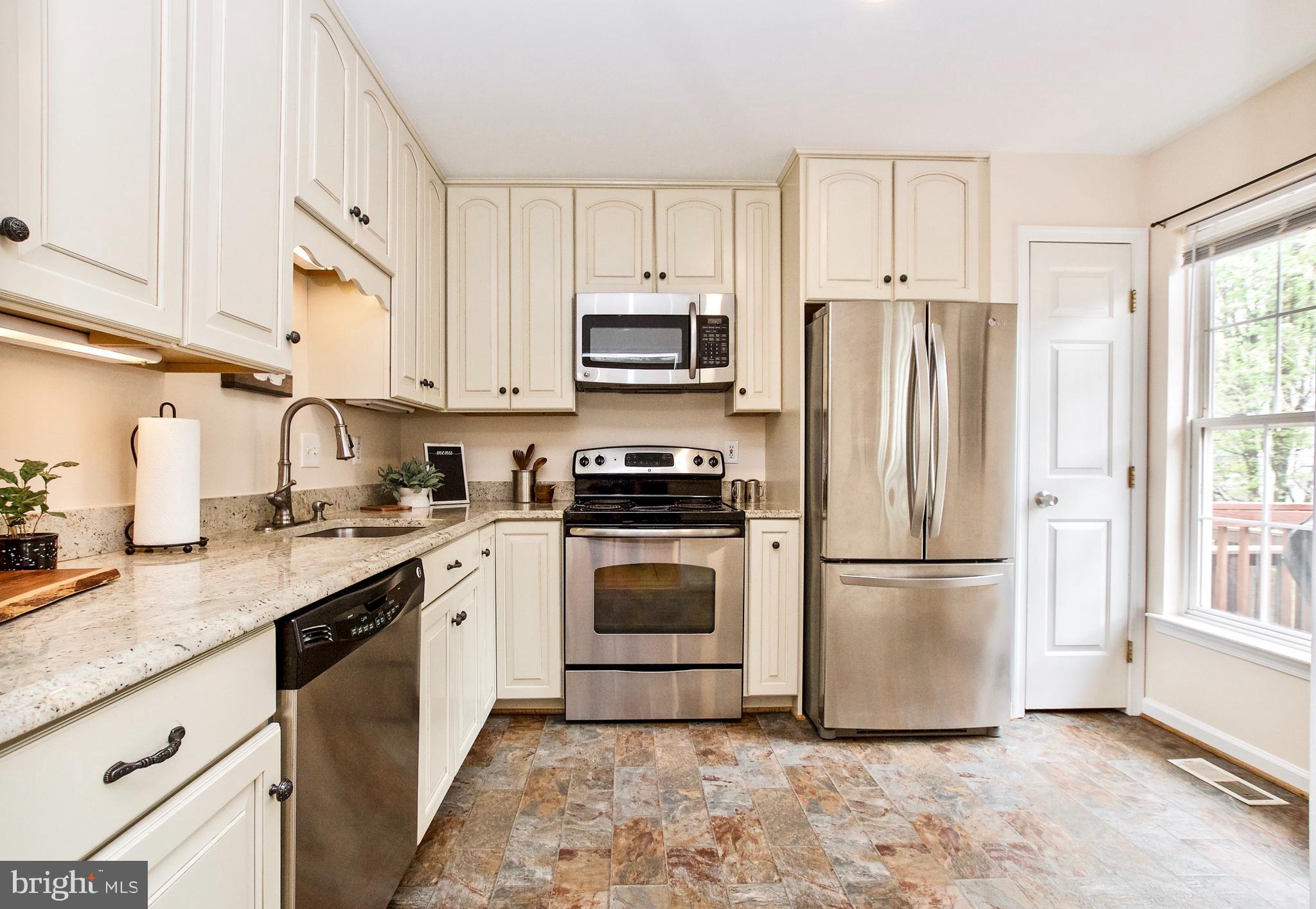 POTOMAC LAKES - Residential