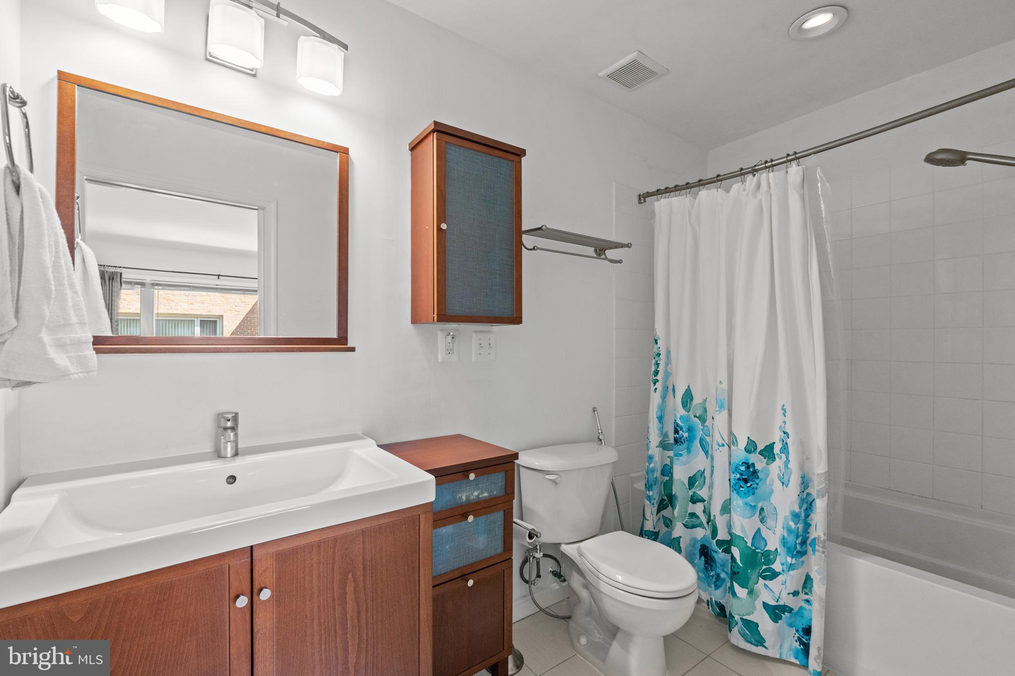 SEMINARY HEIGHTS - Residential