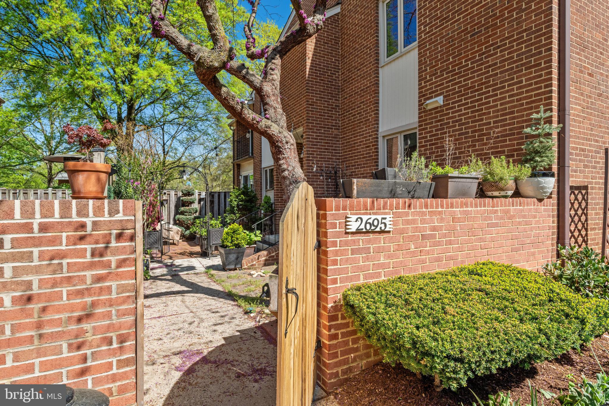 SEMINARY HEIGHTS - Residential