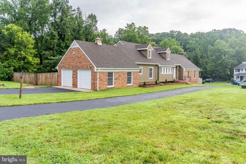 Property photo of 142 Woodland Road, Fredericksburg, VA 22401