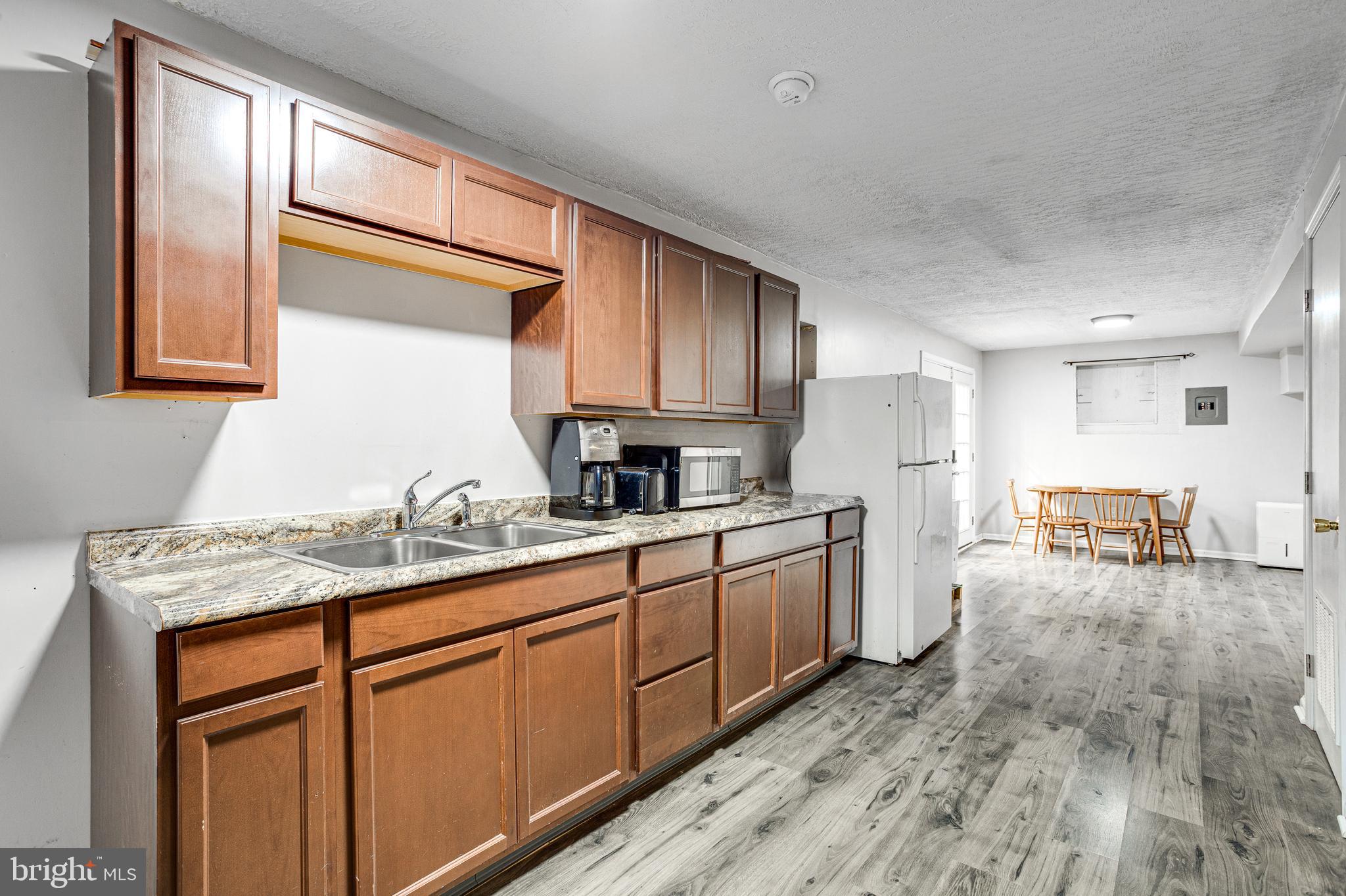 MORGANS RIDGE SUB - Residential Lease