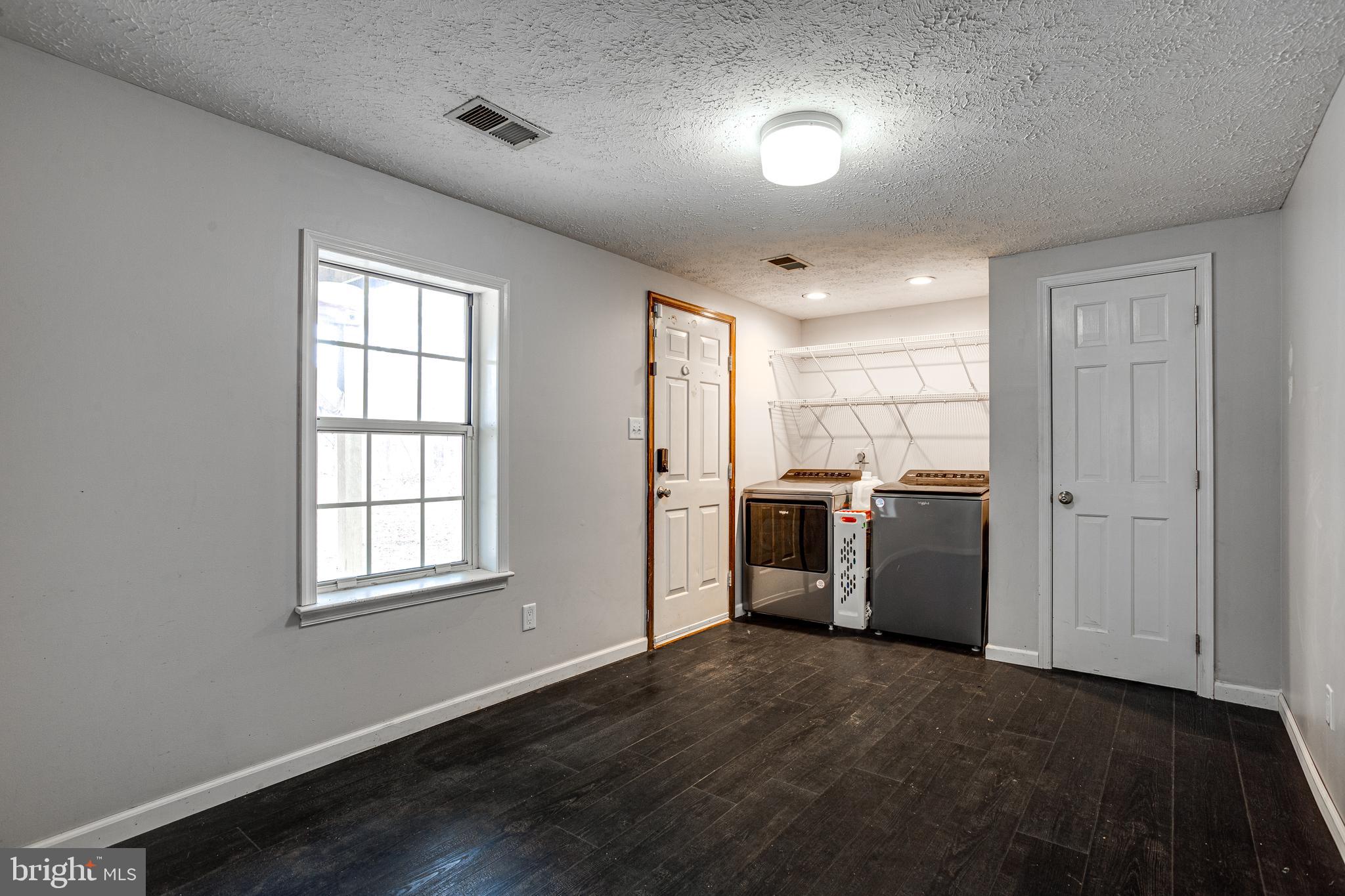 MORGANS RIDGE SUB - Residential Lease