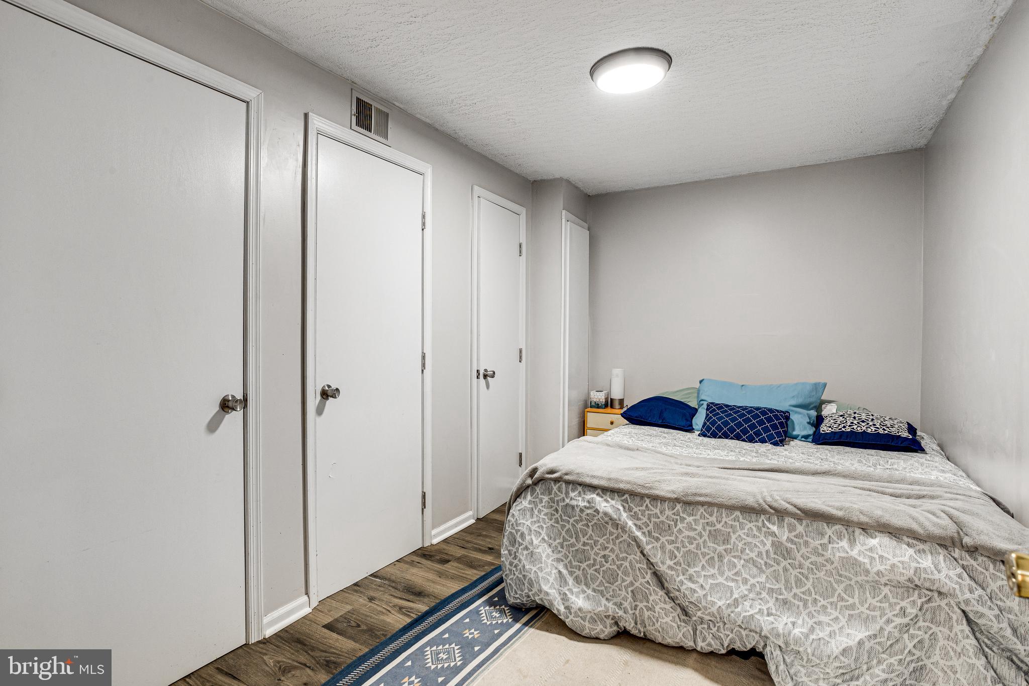 MORGANS RIDGE SUB - Residential Lease