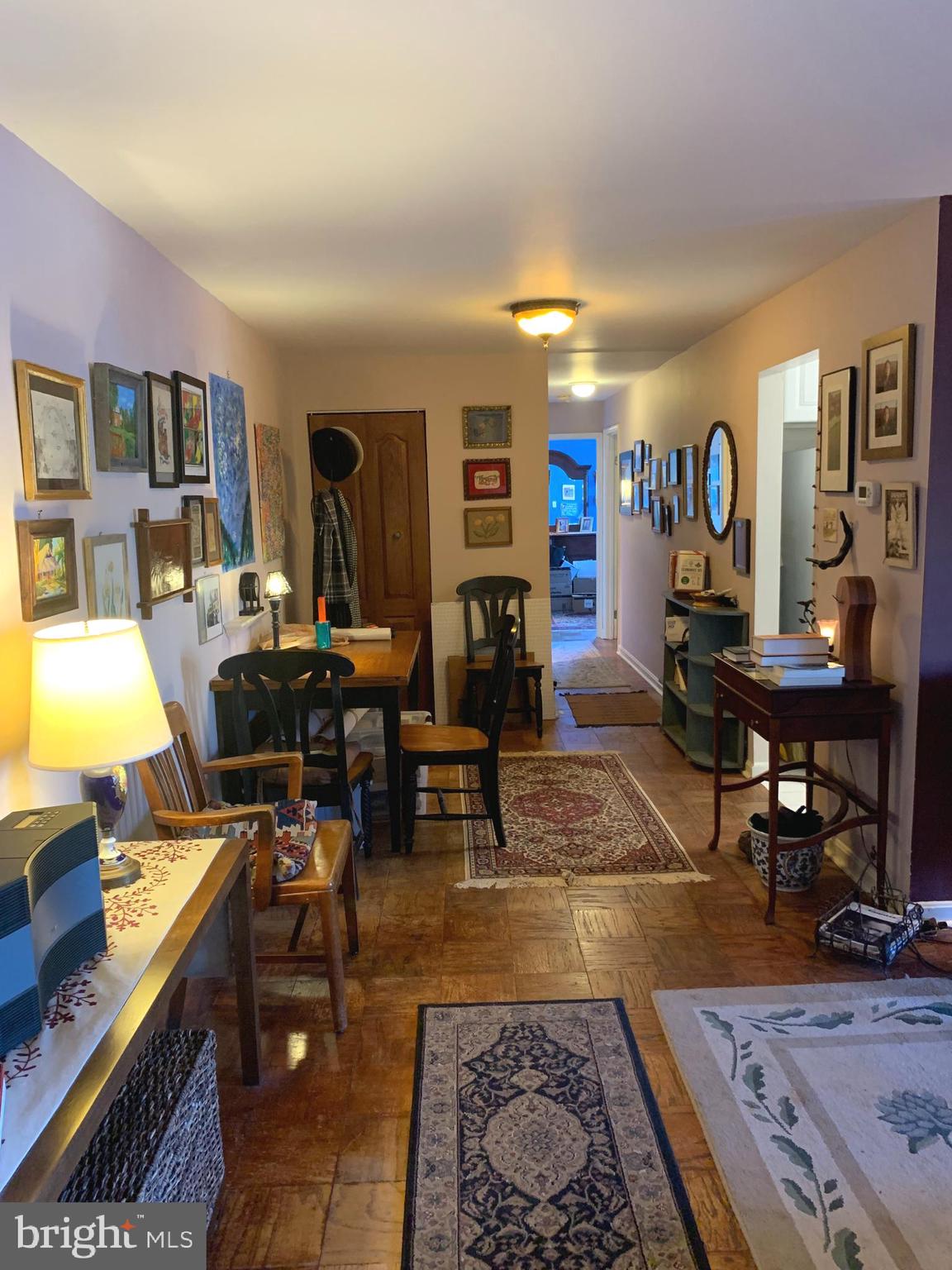 MAYFLOWER SQUARE - Residential