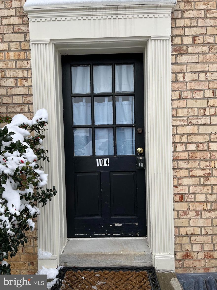 Nice Unit to be freshly painted in February. Location! Location! Property located near shops, restaurants, public transportation, Landmark Mall.  Upgraded Kitchen. Wood floors. This unit is on ground level and has 3 entrances (front door inside the building, Living Room French doors, & kitchen outside entrance doors face the parking lot (convenient for unloading groceries).