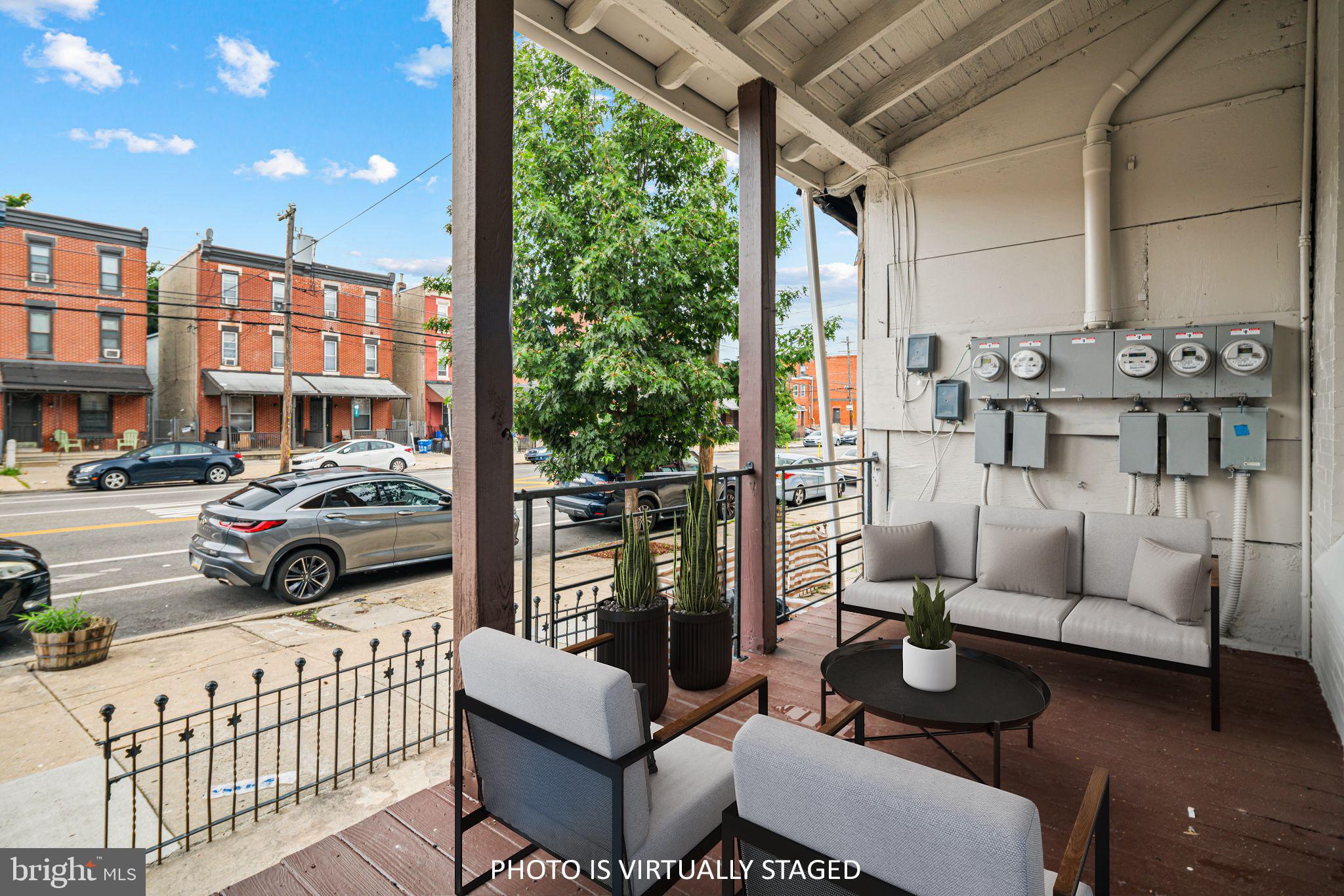 939 BELMONT AVENUE