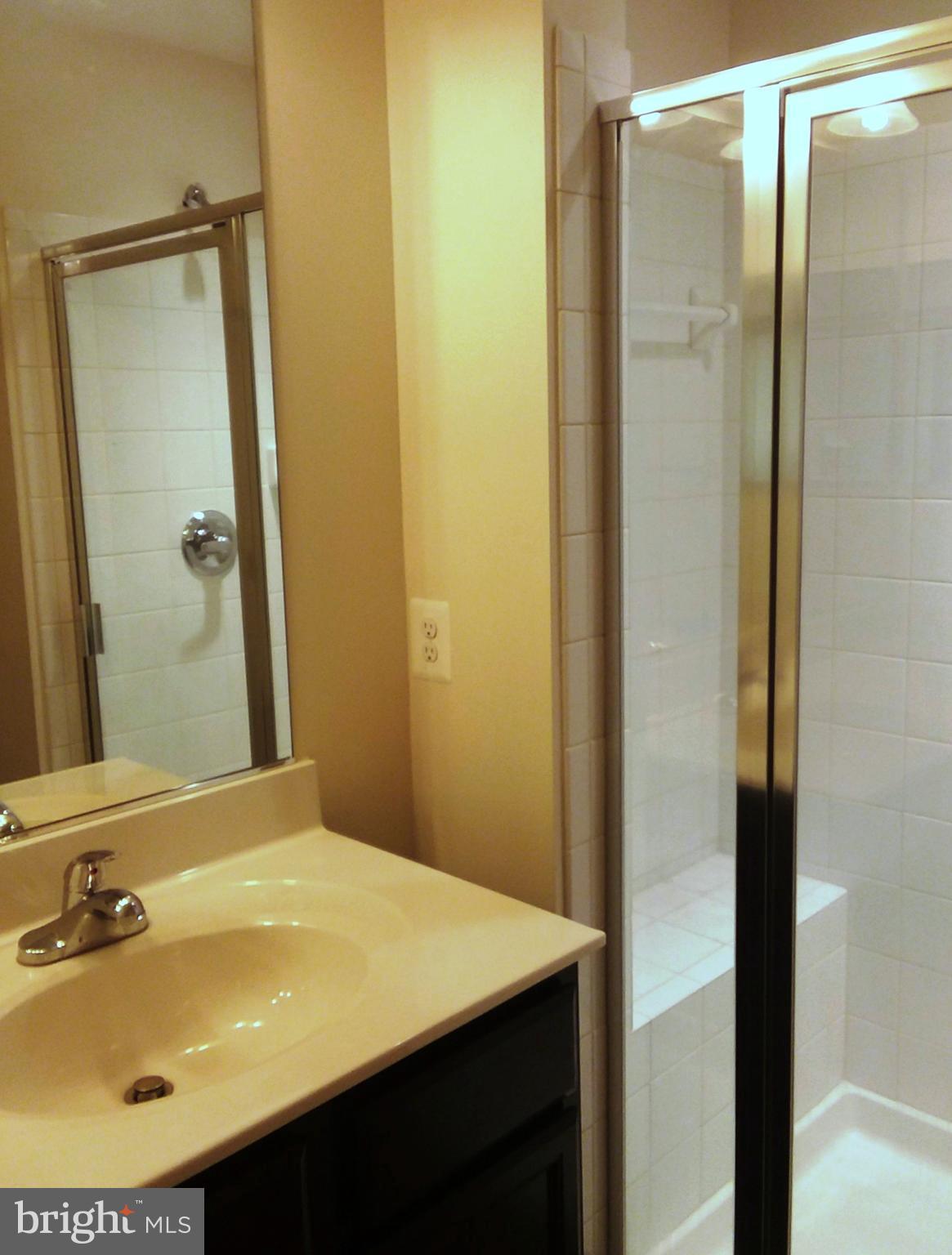 WOODSTREAM - Residential Lease