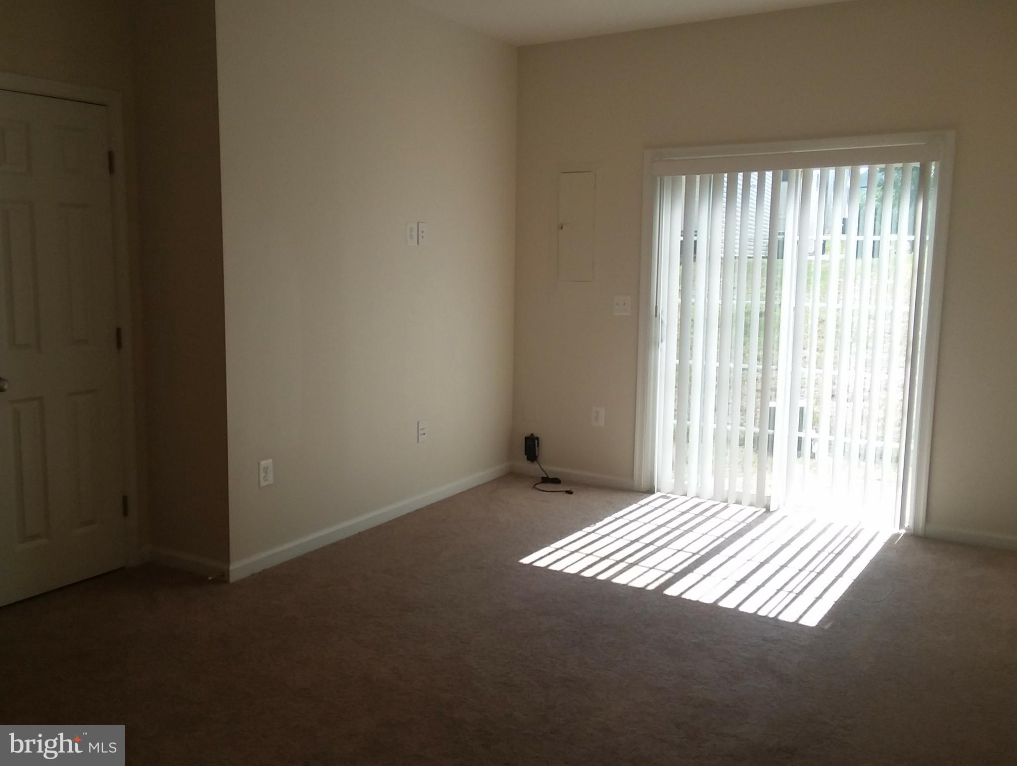 WOODSTREAM - Residential Lease