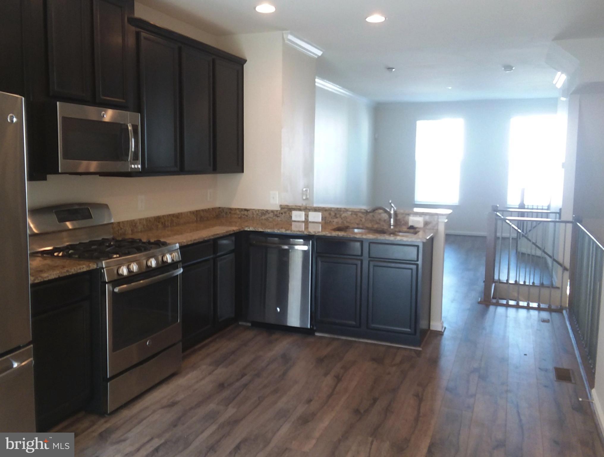 WOODSTREAM - Residential Lease