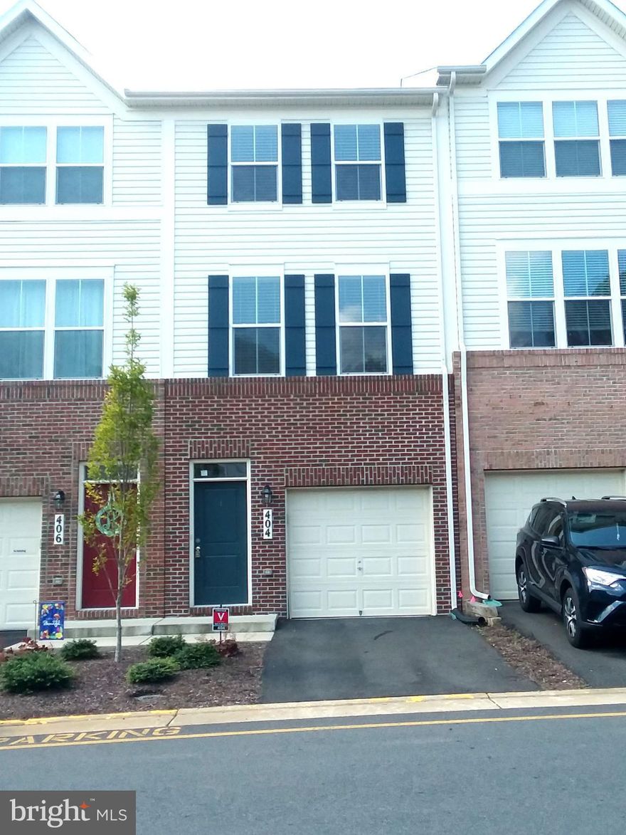 3 yr old townhouse so close to I95 HOT lanes, commuter lot, shopping/restaurants. Open floor plan - hardwood, eat in kitchen with stainless appliances/granite. 2 lg BR & 2 baths upstr & sunny walkout rec room downstairs, garage.  Community pool, basketball, tot lot - condo mows lawn!!  Online credit app: $45 per adult. Go to ahrmanagement  No smoker/pets