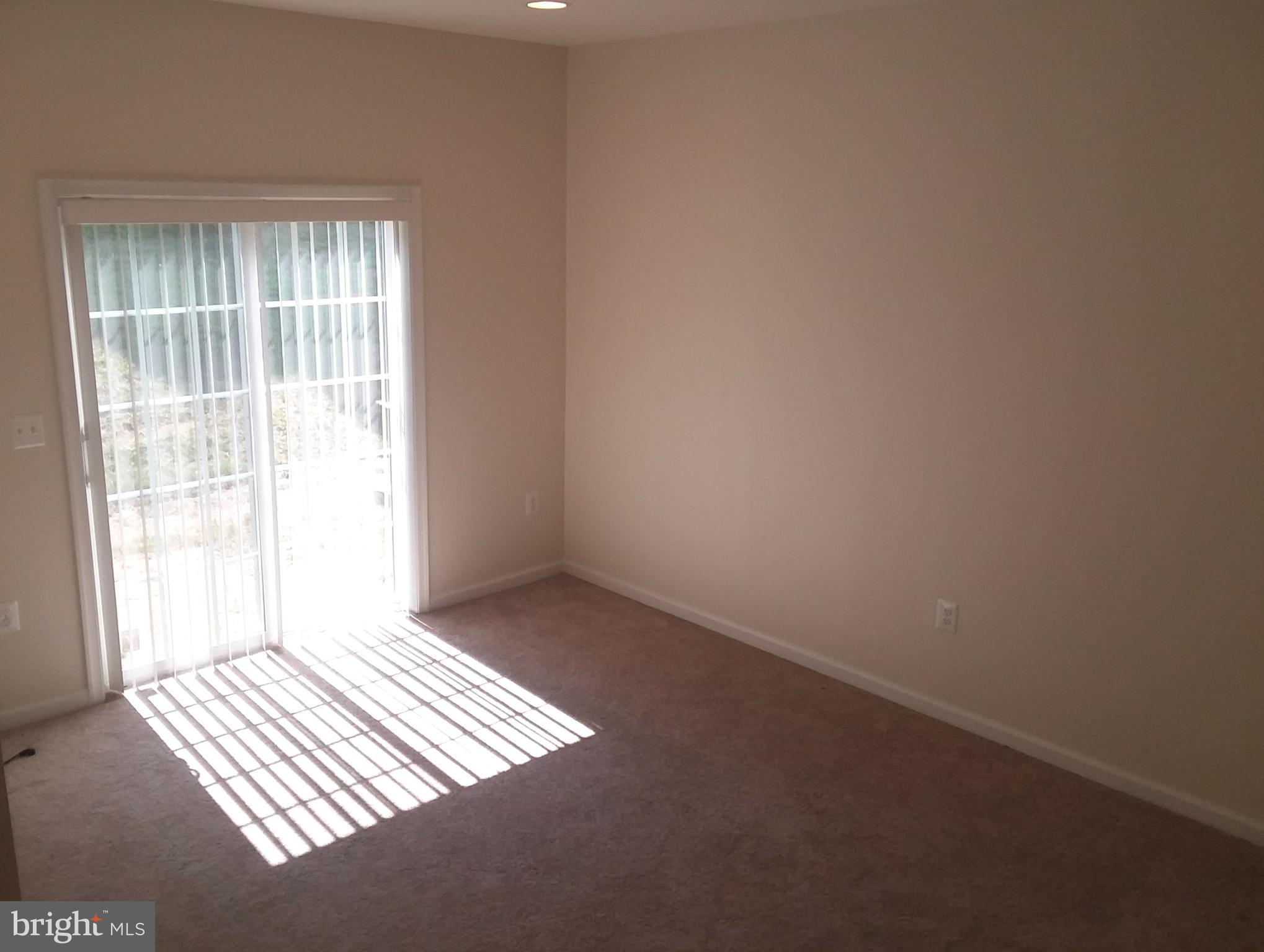 WOODSTREAM - Residential Lease