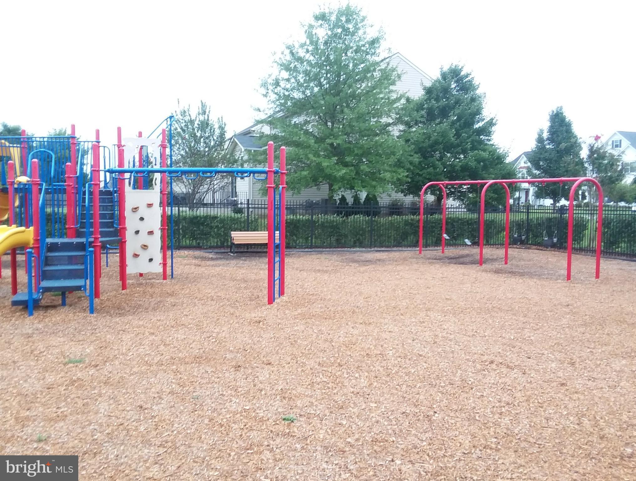 WOODSTREAM - Residential Lease