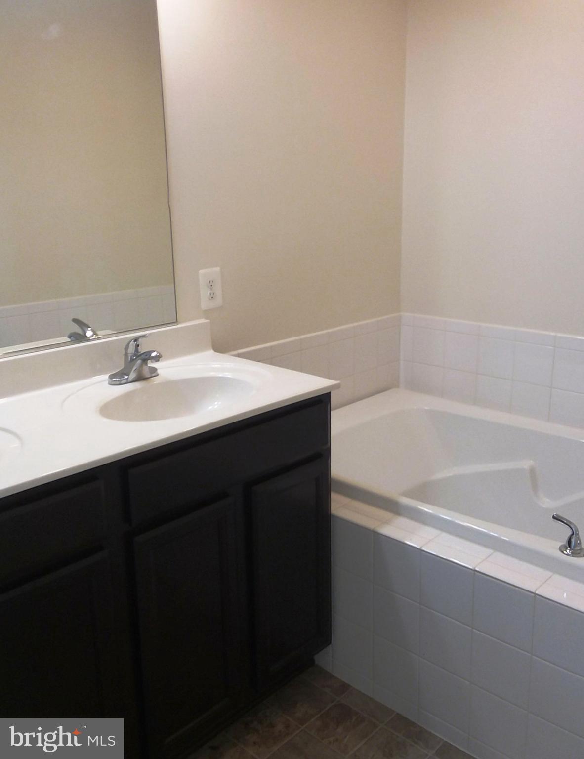 WOODSTREAM - Residential Lease