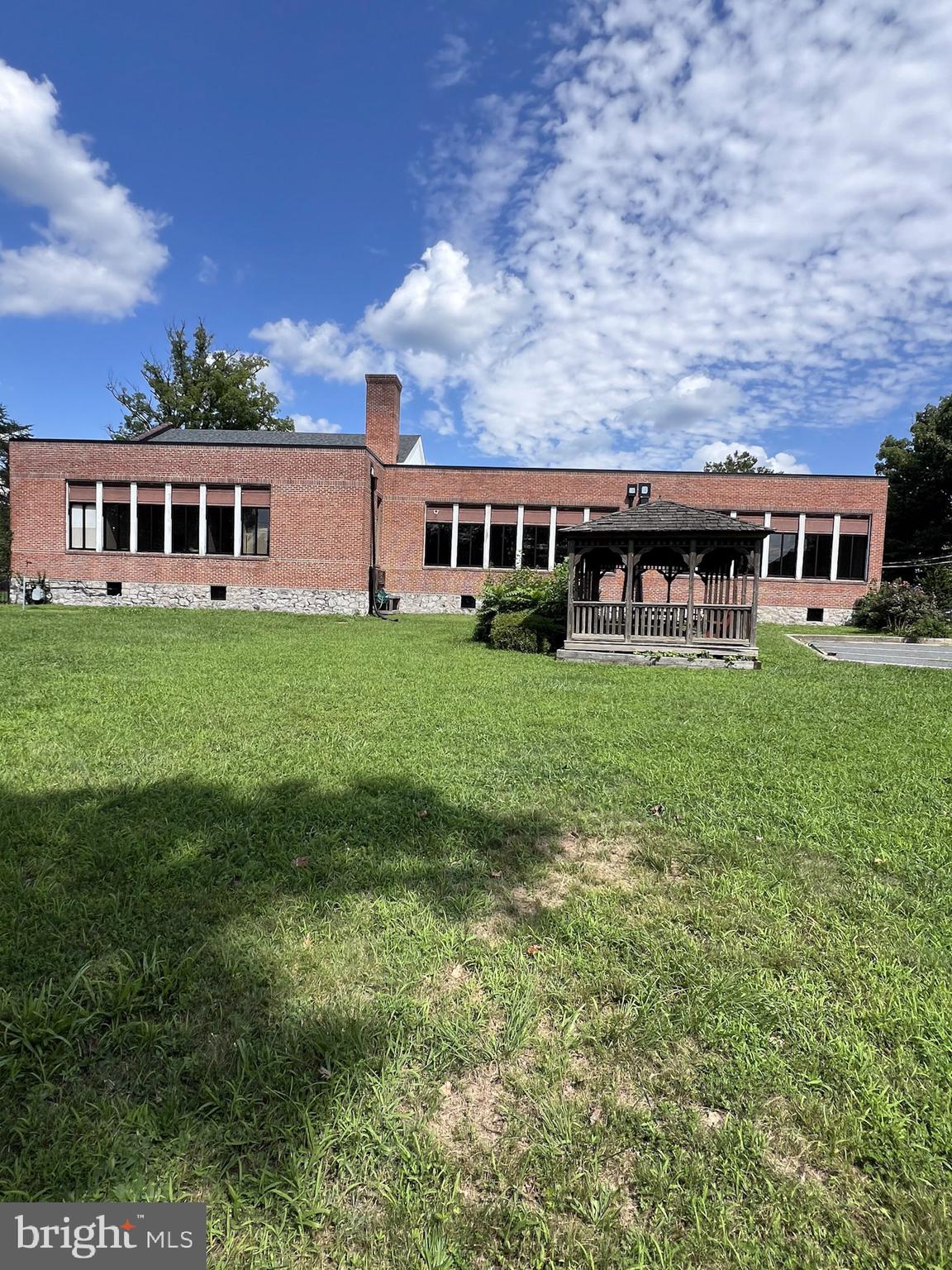 NOTTINGHAM - Commercial Sale