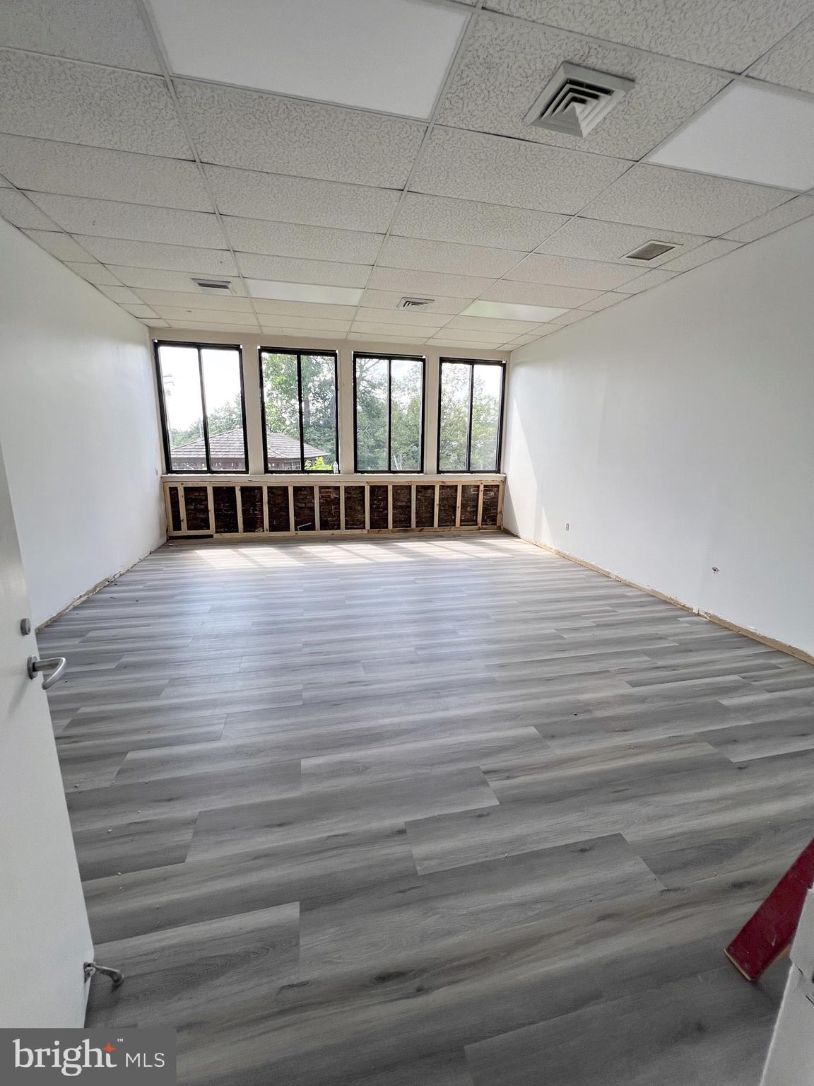 NOTTINGHAM - Commercial Sale