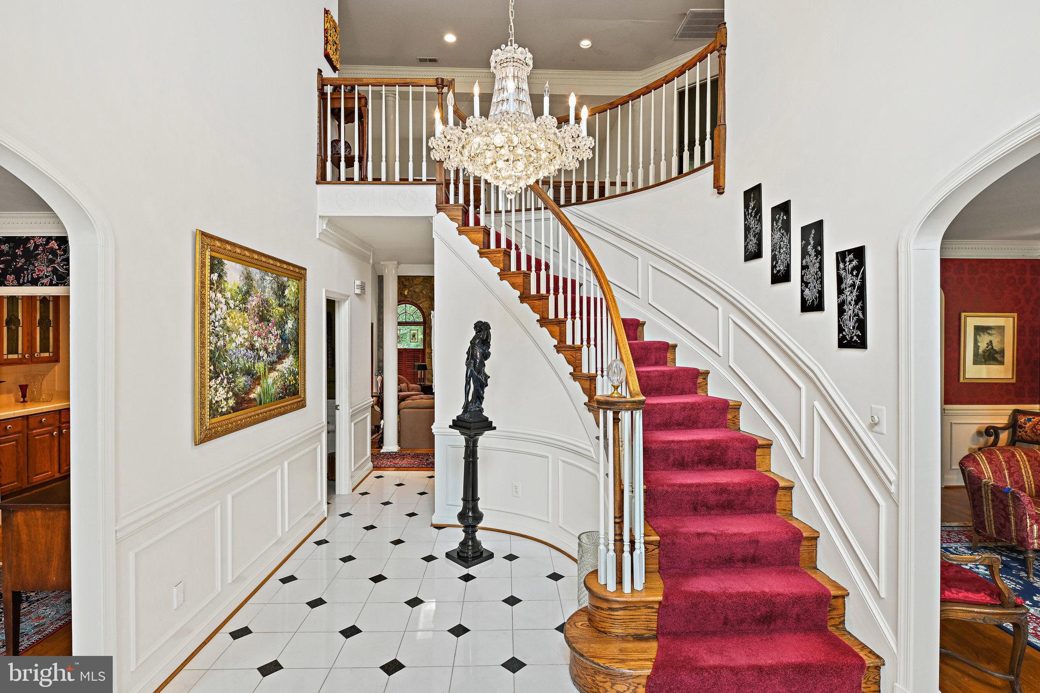 VALEWOOD MANOR - Residential