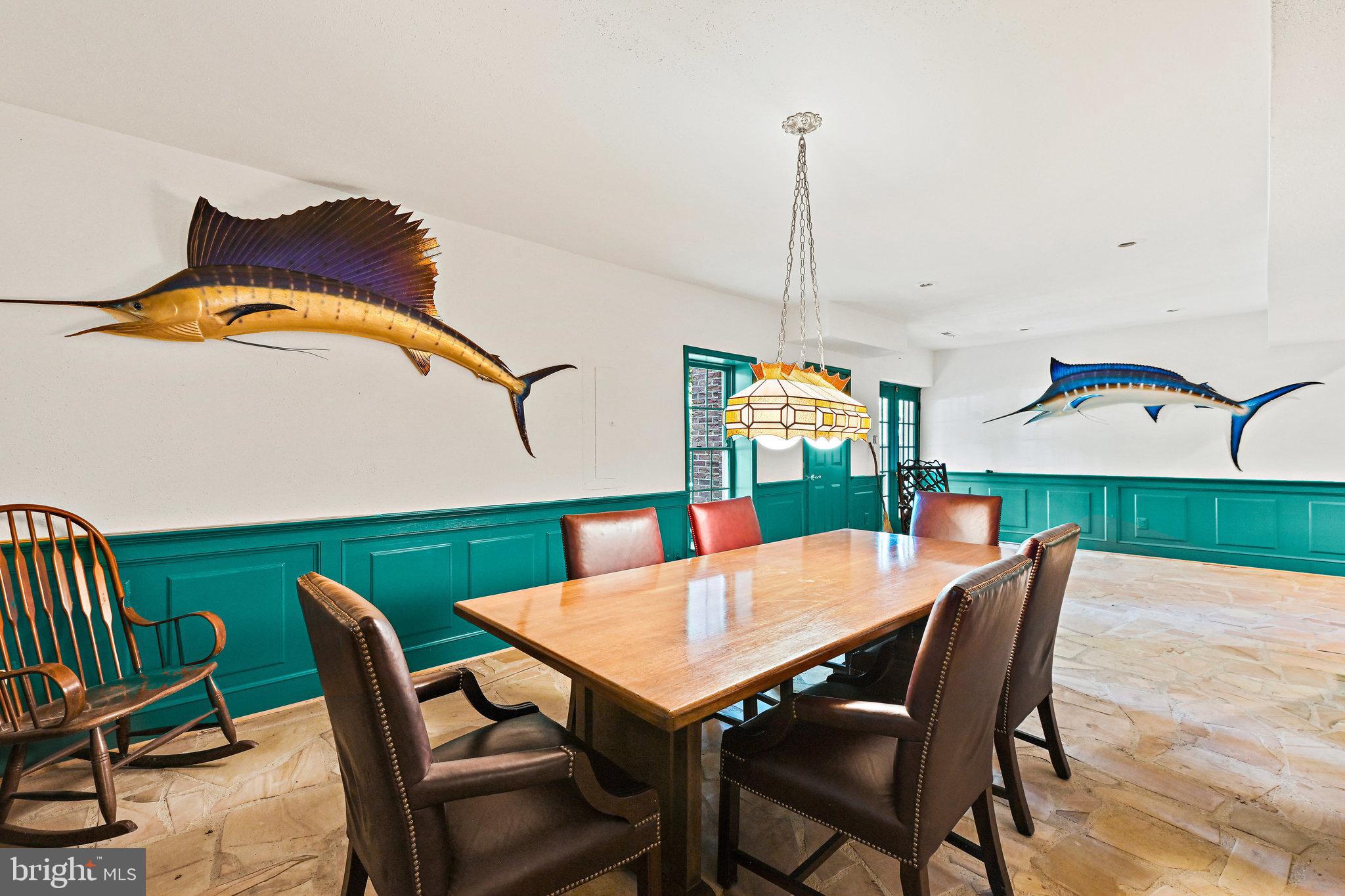 VALEWOOD MANOR - Residential