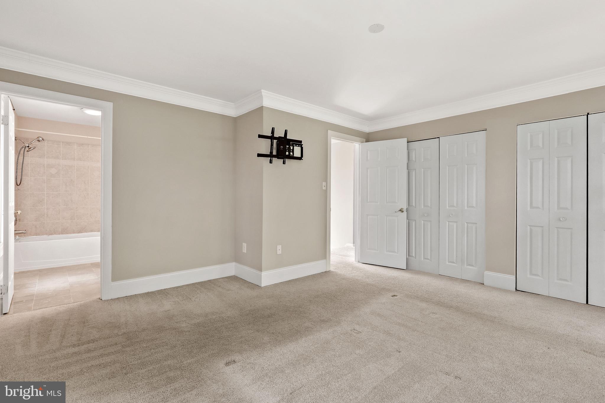 STONEGATE FARMS - Residential