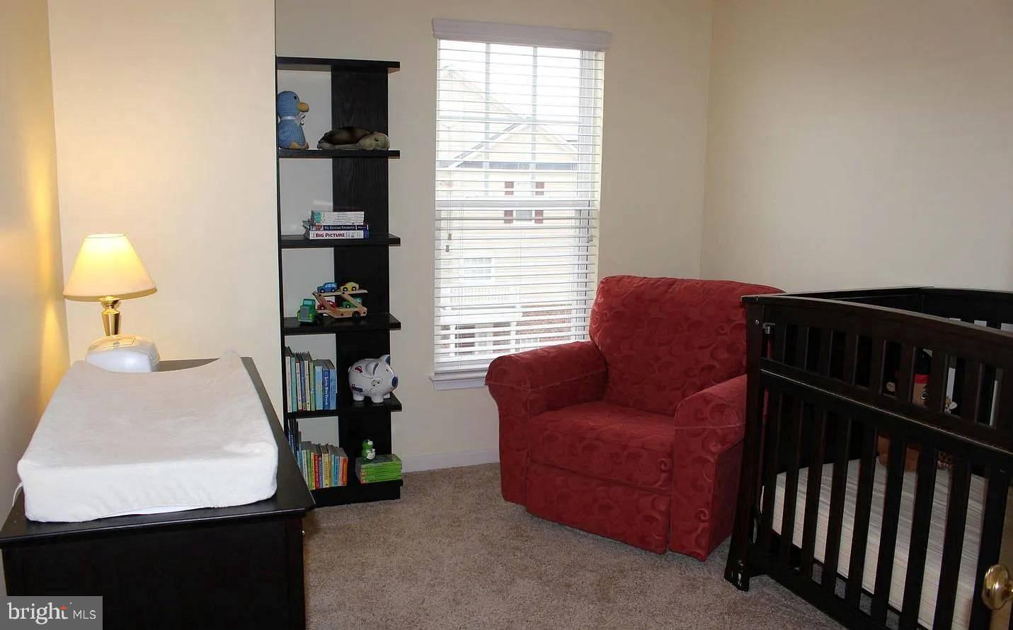 BROADLANDS SOUTH - Residential Lease