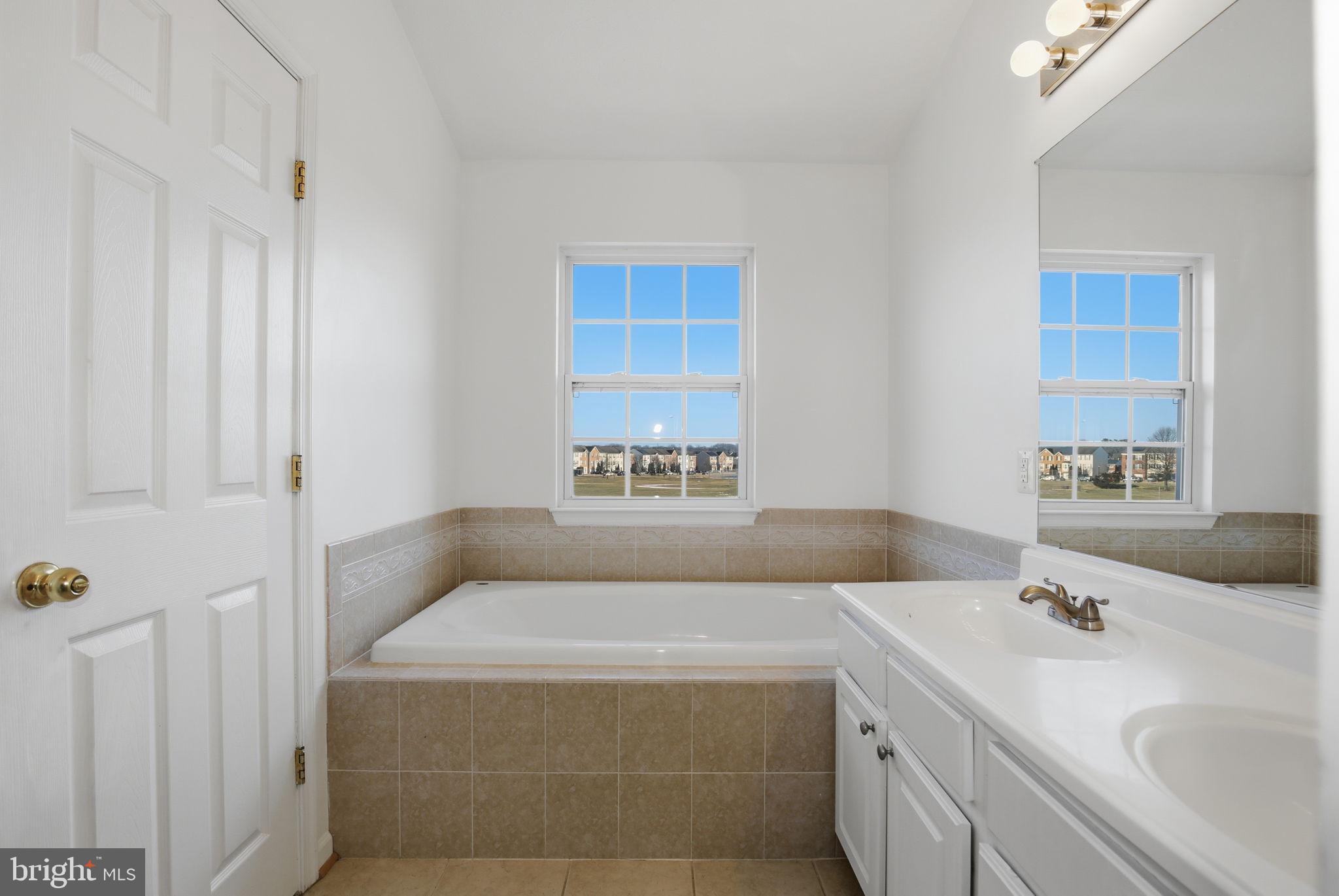 MIRAMAR LANDING - Residential Lease