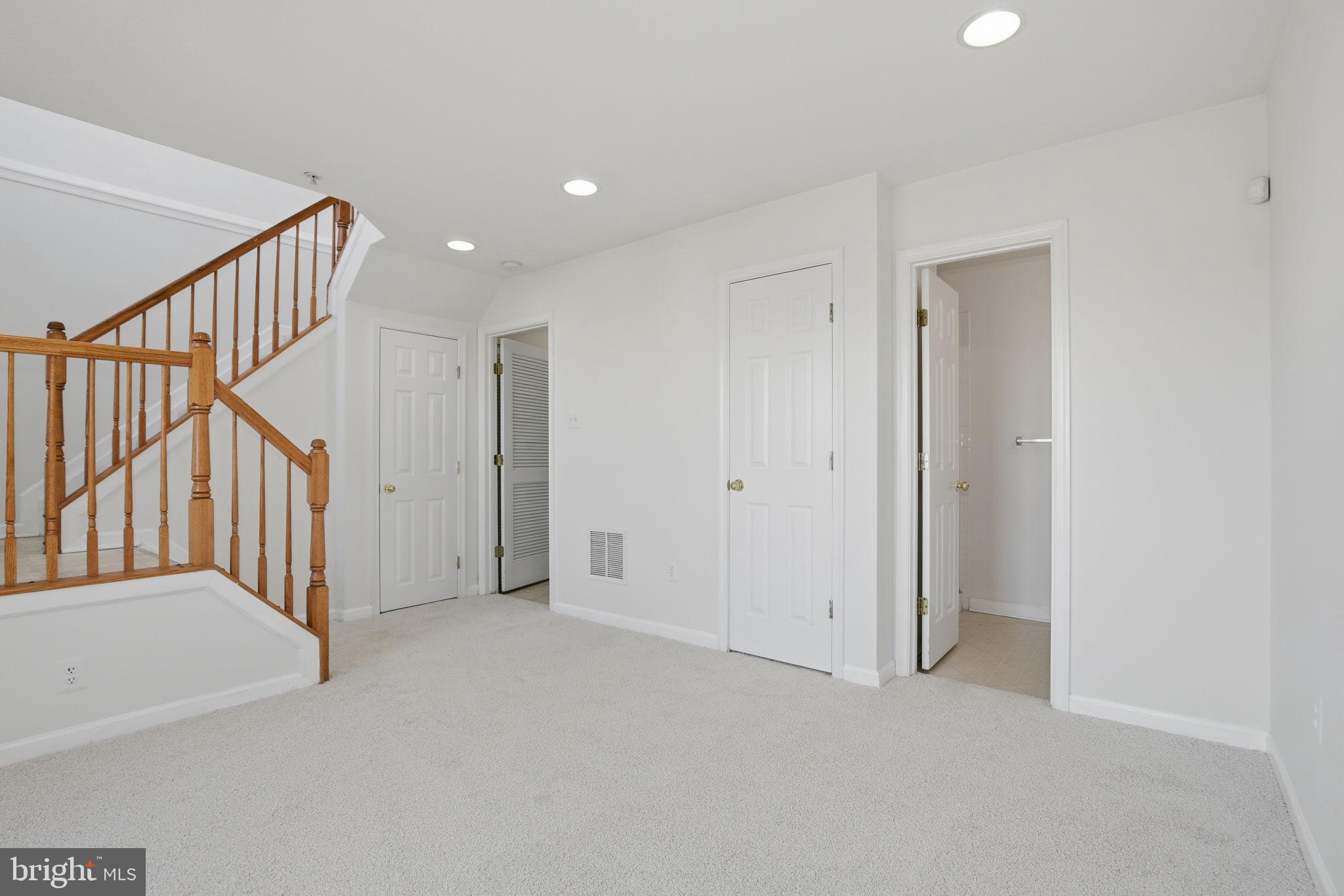 MIRAMAR LANDING - Residential Lease