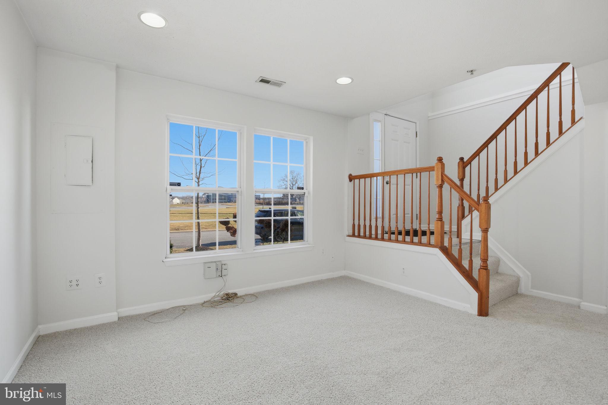 MIRAMAR LANDING - Residential Lease