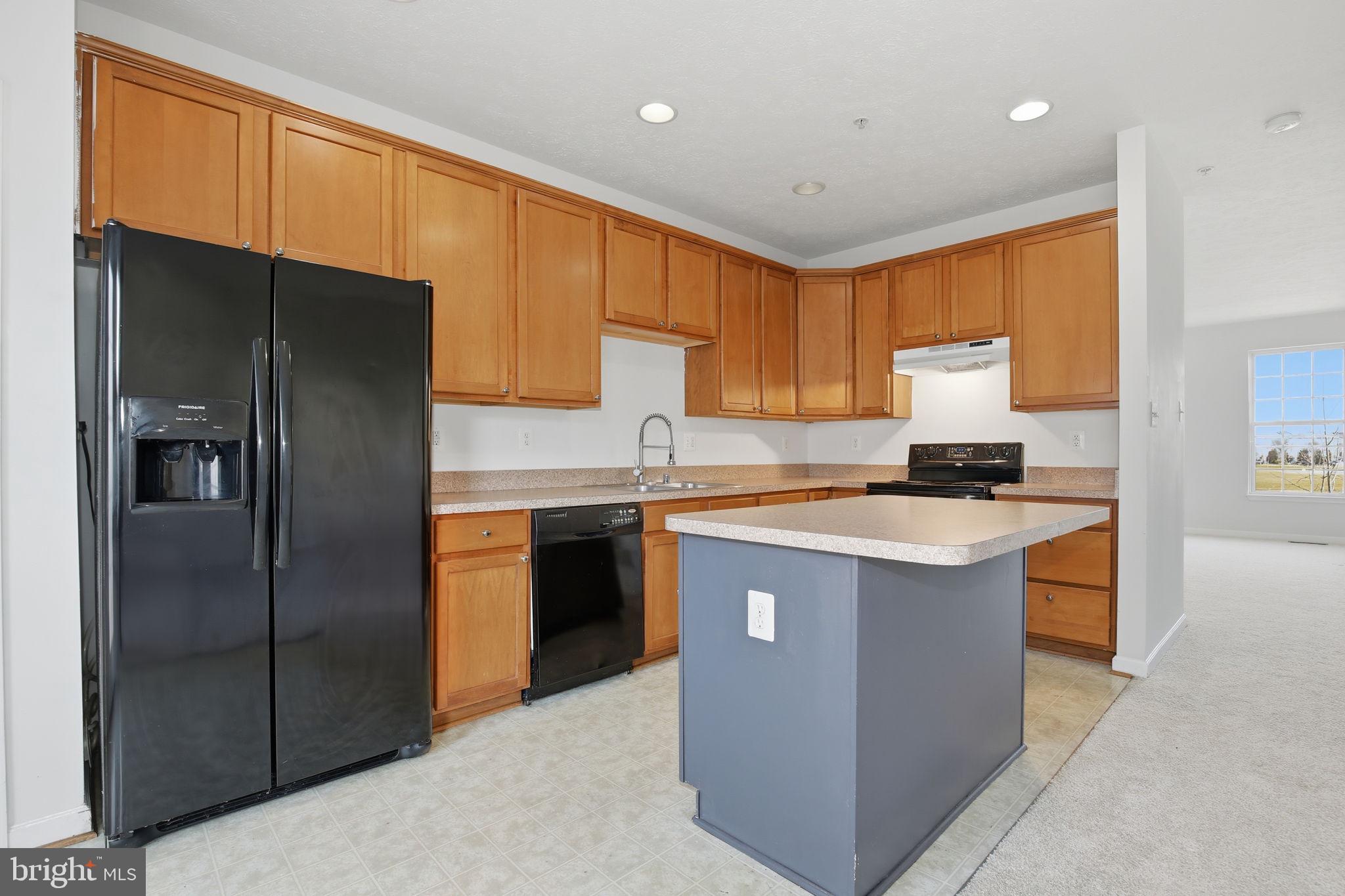 MIRAMAR LANDING - Residential Lease