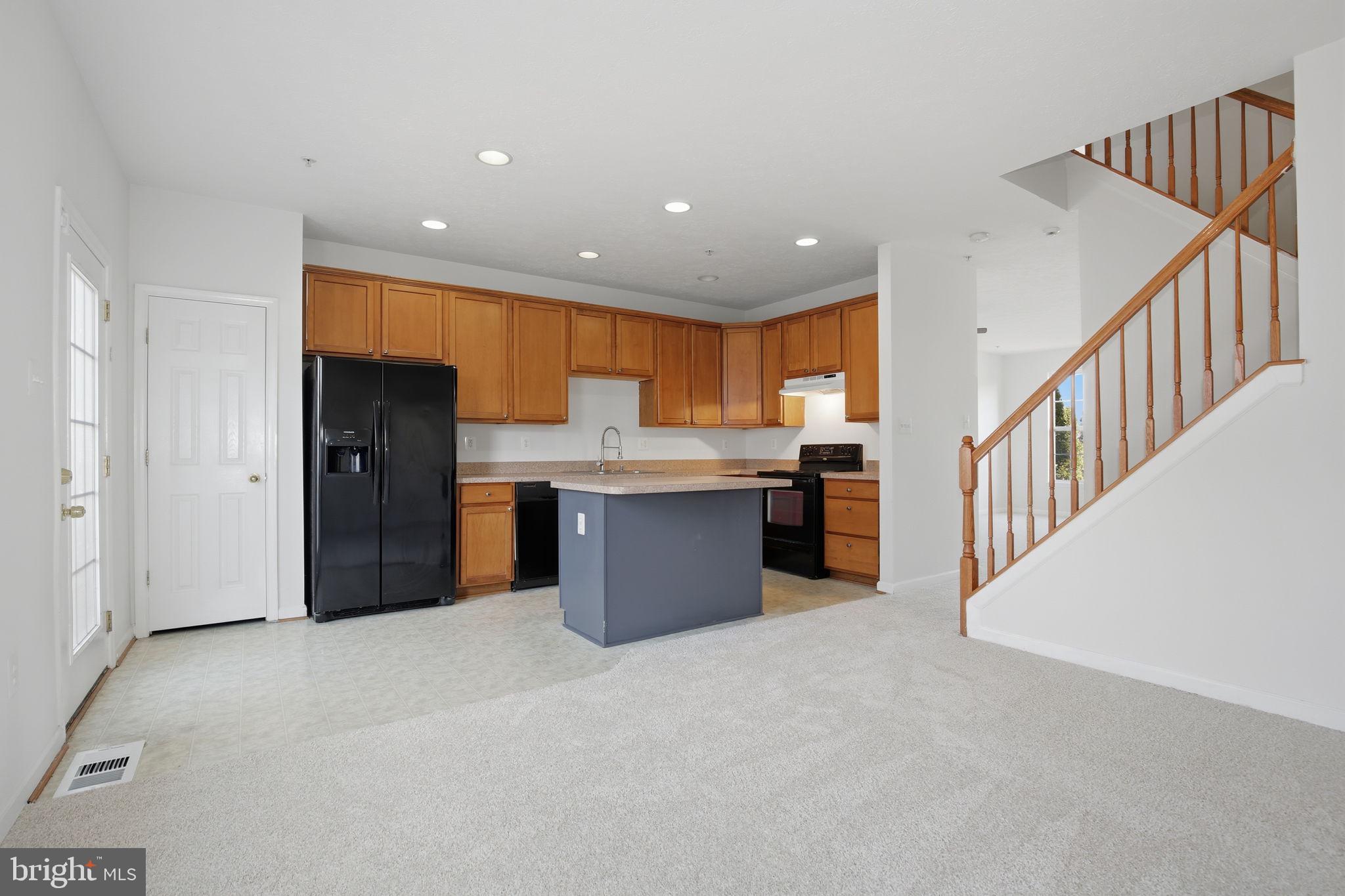 MIRAMAR LANDING - Residential Lease