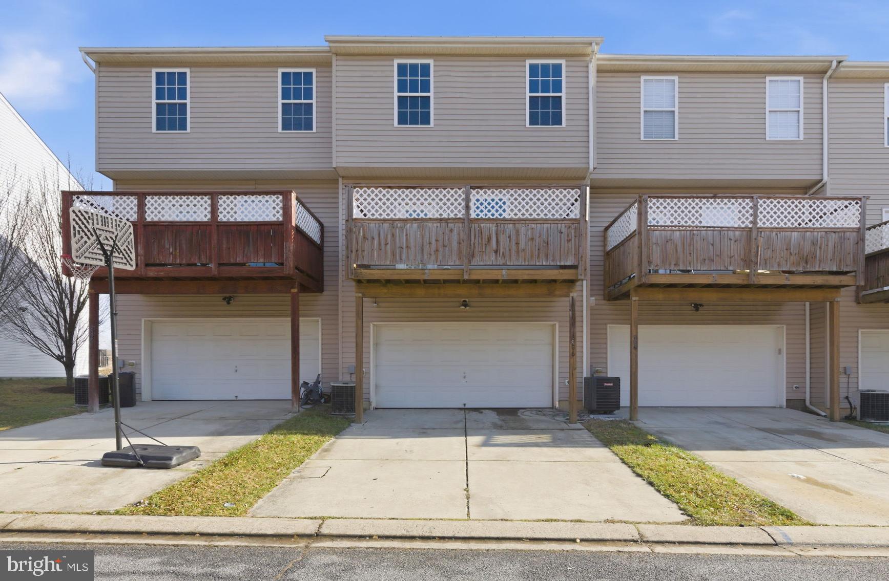 MIRAMAR LANDING - Residential Lease