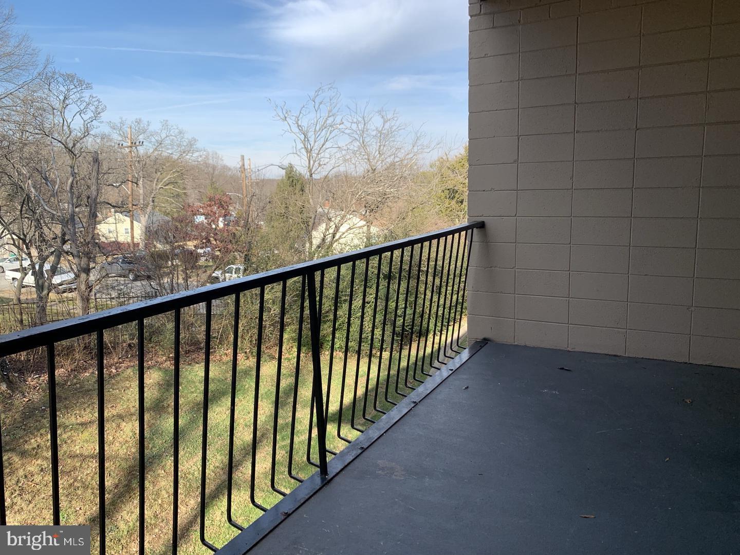 NEW CARROLLTON - Residential Lease