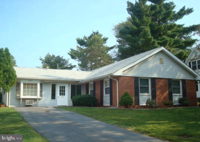 BUCKINGHAM AT BELAIR - Residential