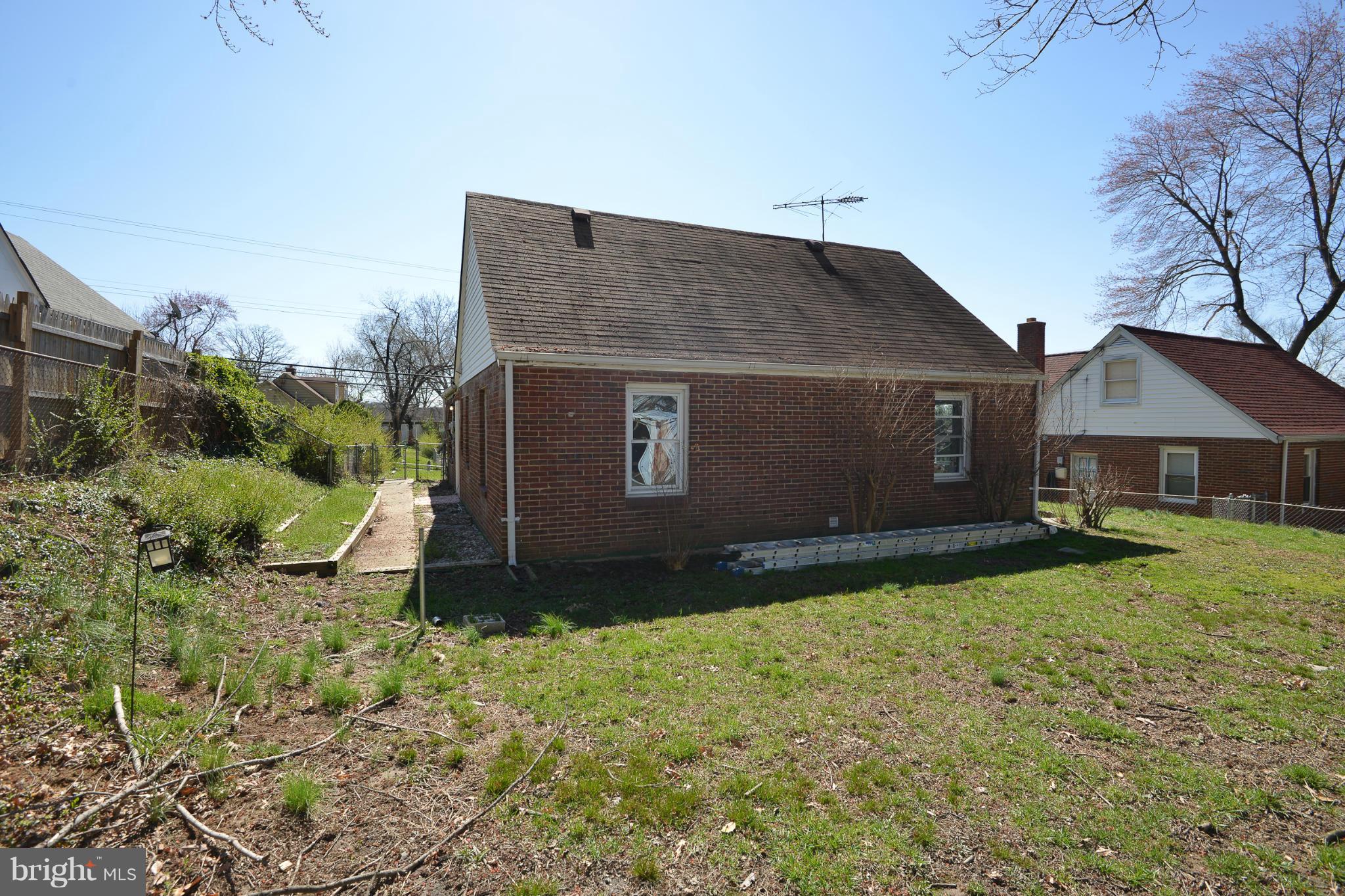 RADIANT VALLEY - Residential