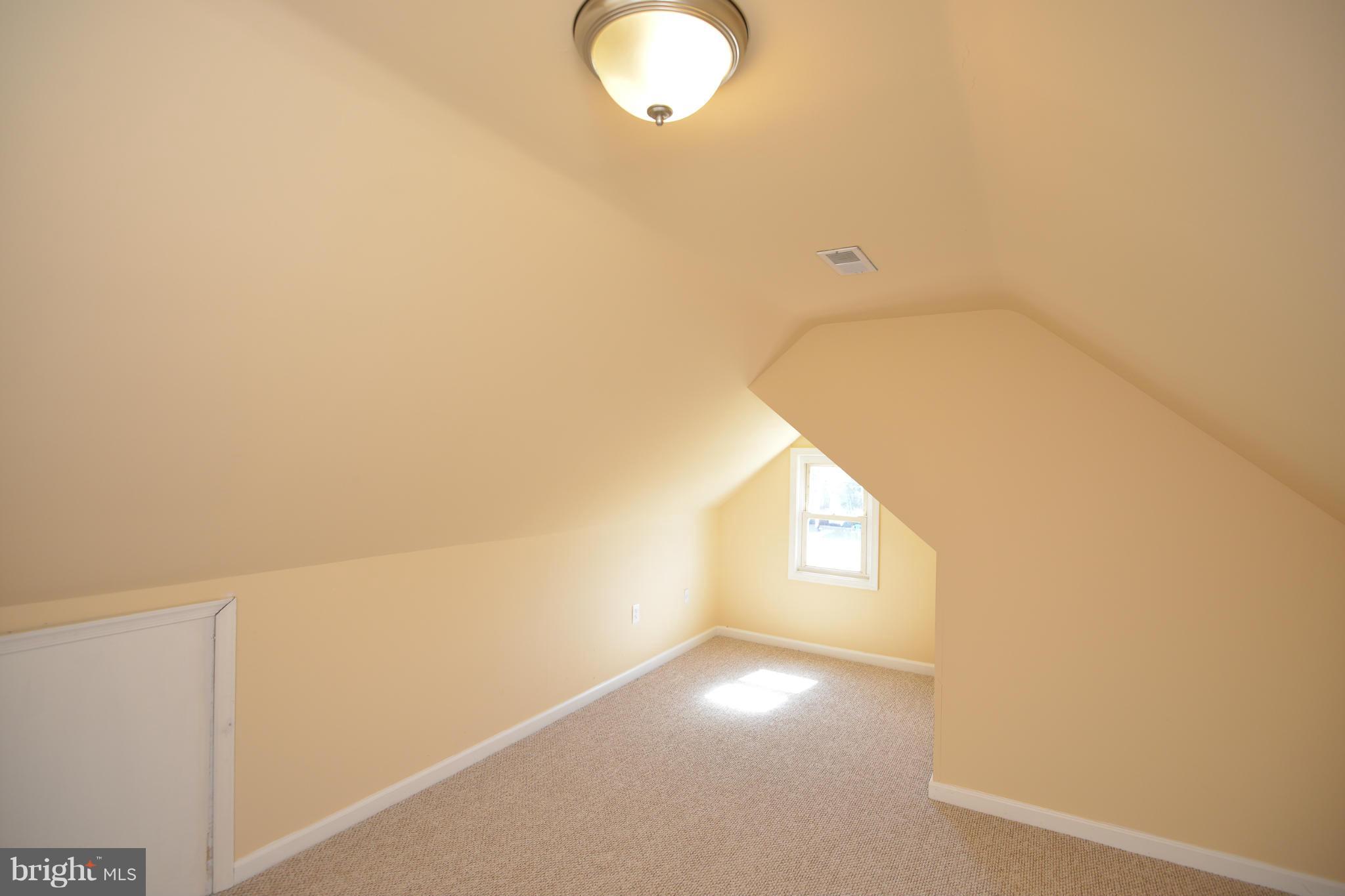 RADIANT VALLEY - Residential