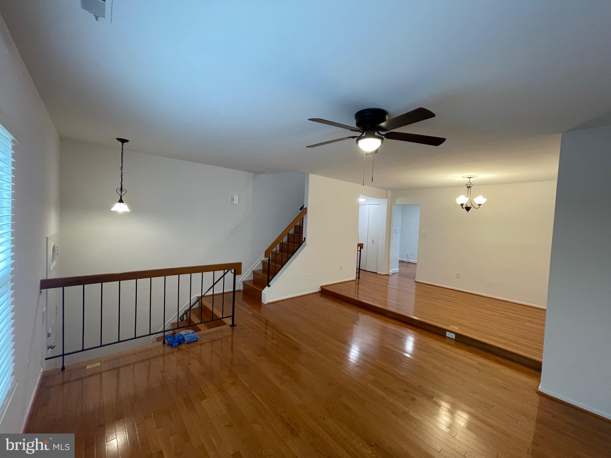 OAKWOOD COMMONS AT BURKE - Residential Lease