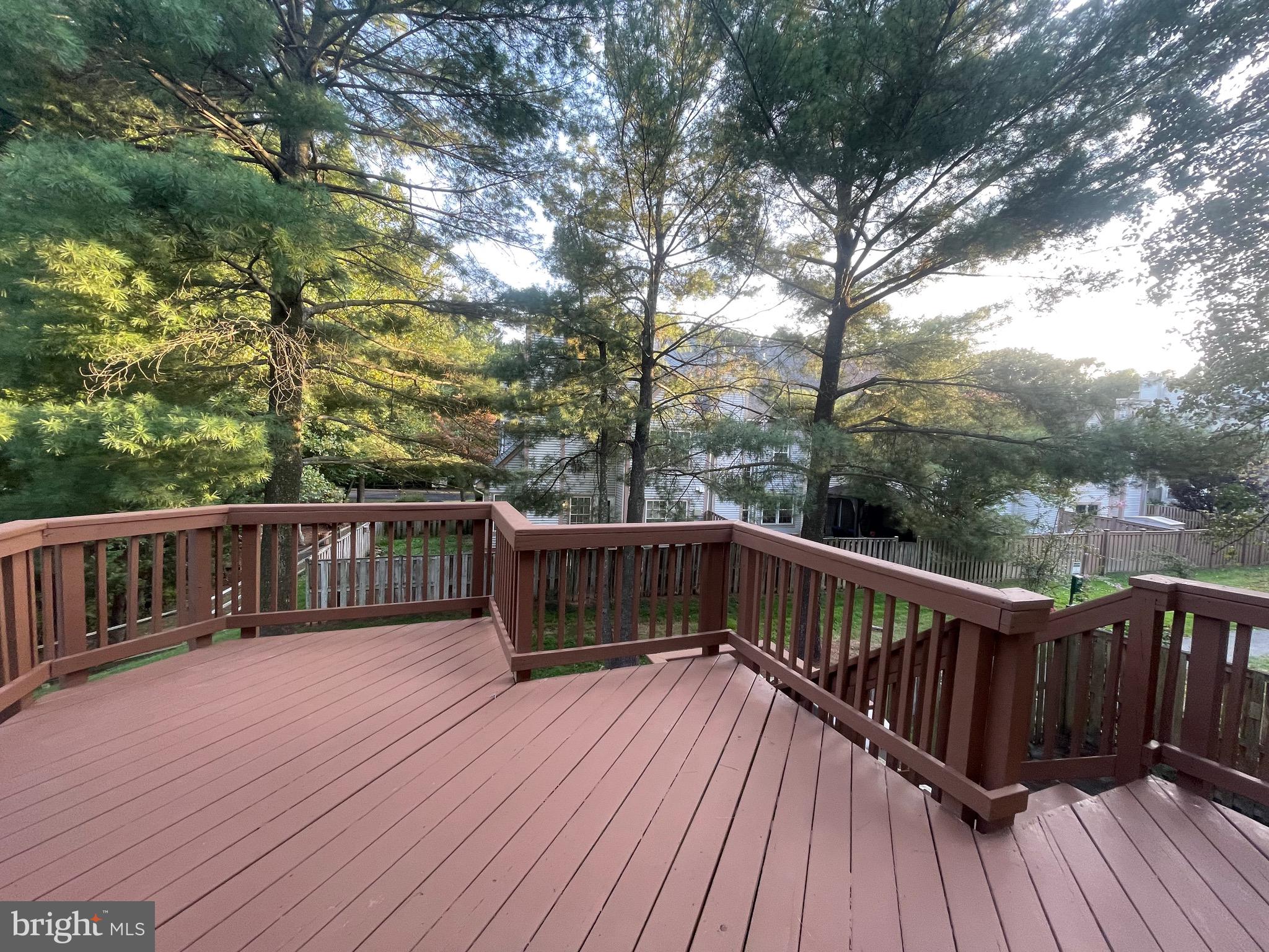 OAKWOOD COMMONS AT BURKE - Residential Lease