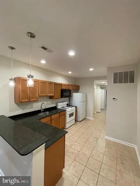 MLS: MDBA2146074