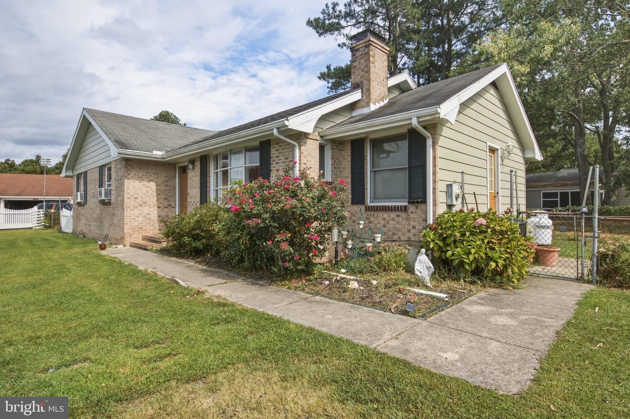 29499 LAURWAYN DRIVE