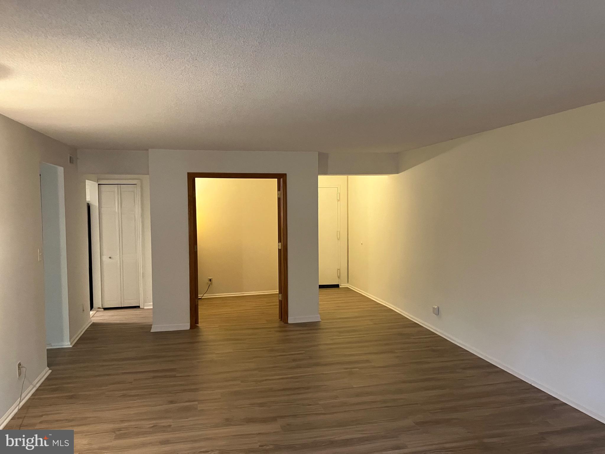 COLONIES AT MCLEAN - Residential Lease