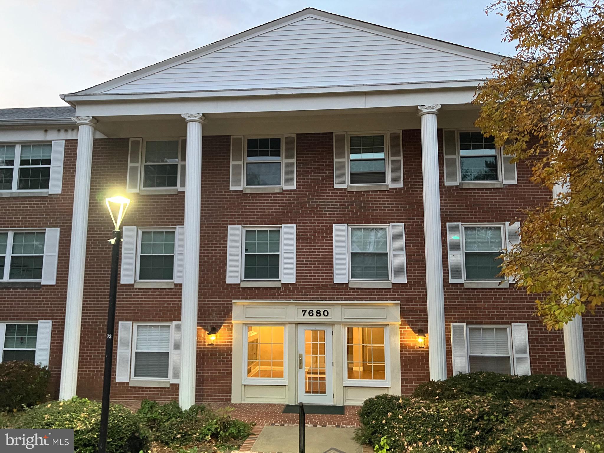 COLONIES AT MCLEAN - Residential Lease