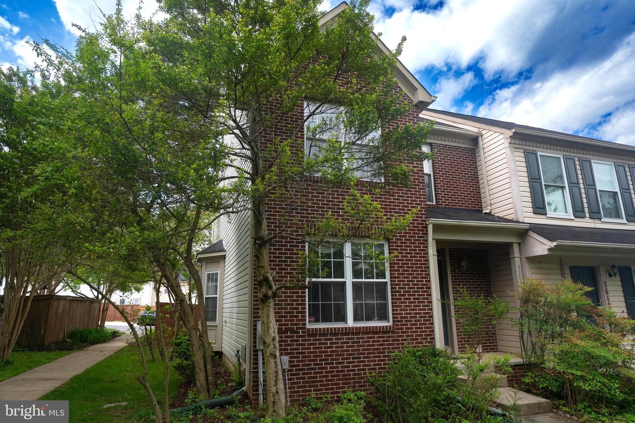 3610 MARTINS DAIRY CIRCLE