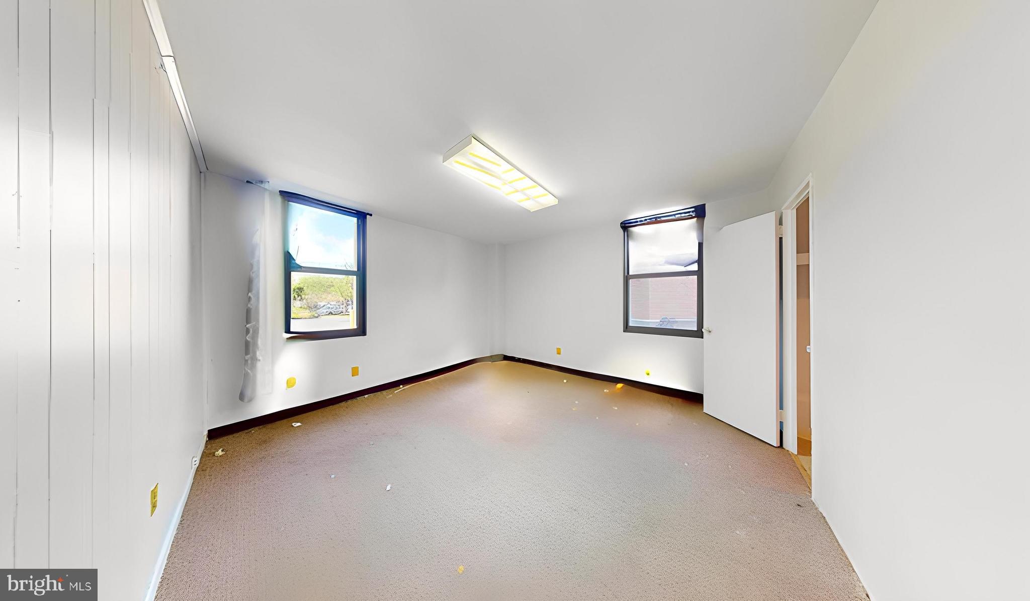 FORTY SIX HUNDRED - Residential