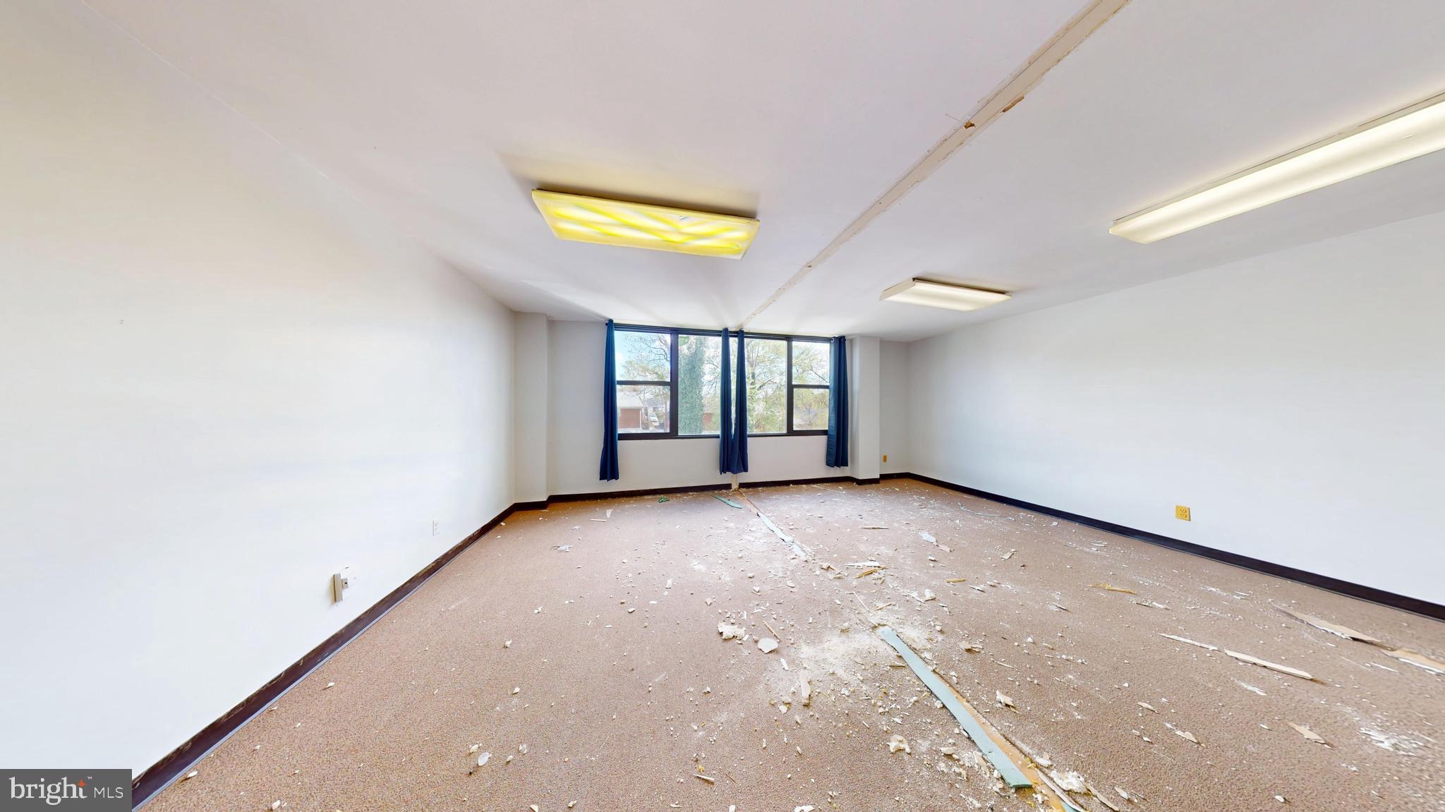 FORTY SIX HUNDRED - Residential