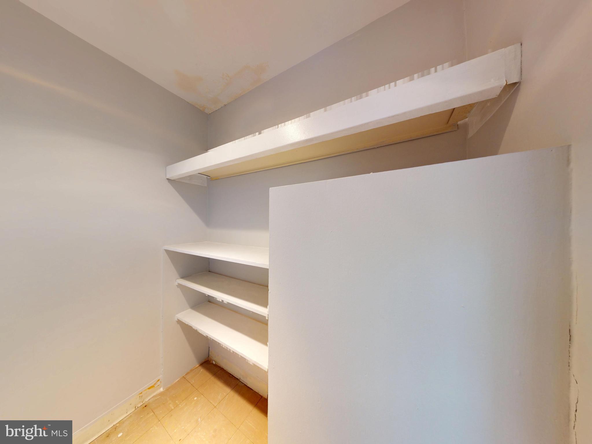 FORTY SIX HUNDRED - Residential